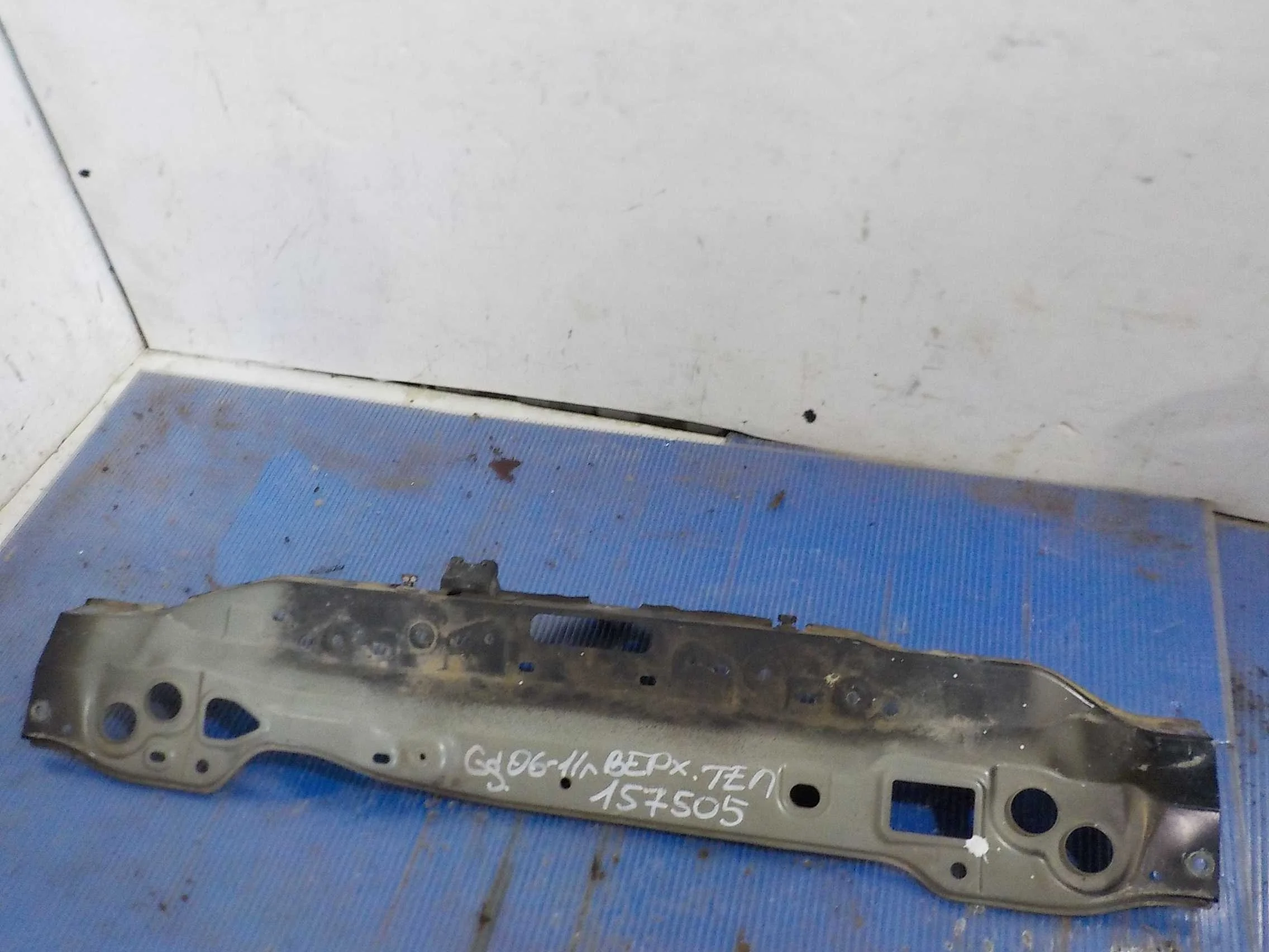 Телевизор Lexus GS III (2004—2007)   Верх