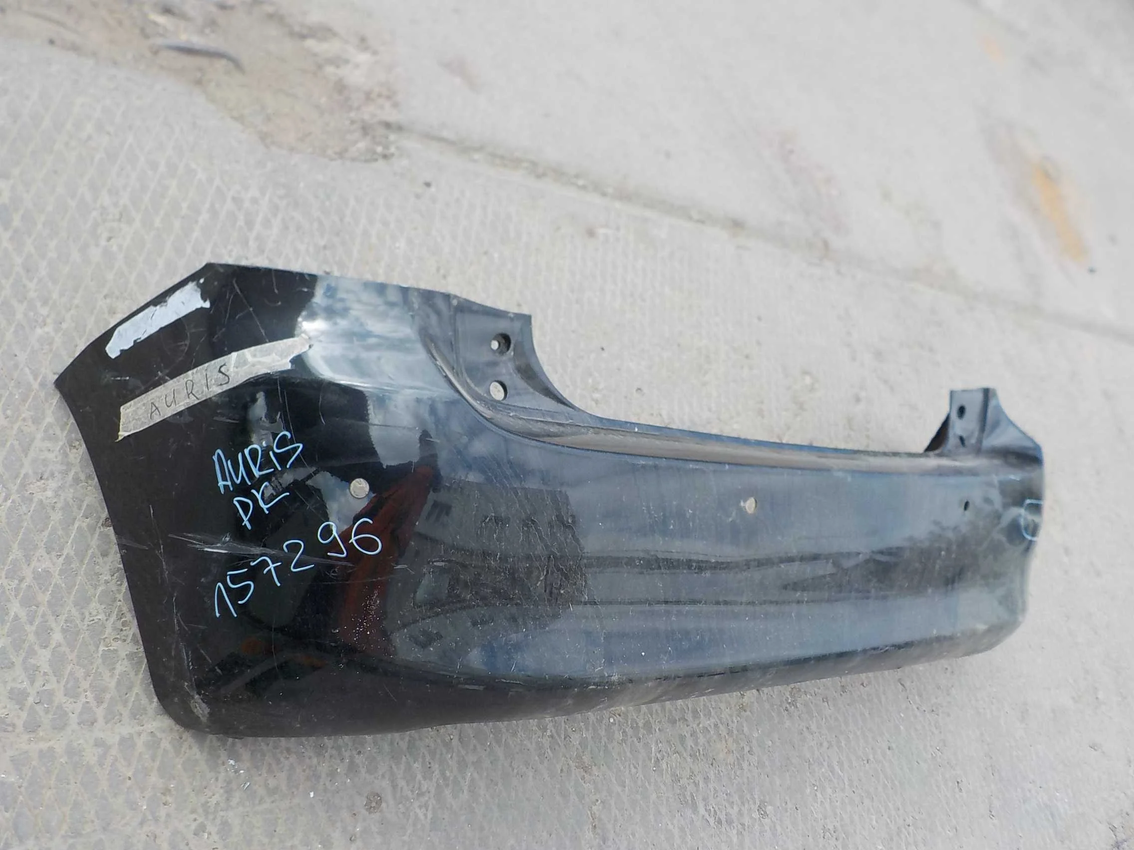 Бампер Toyota Auris E150 (2006—2010) Зад