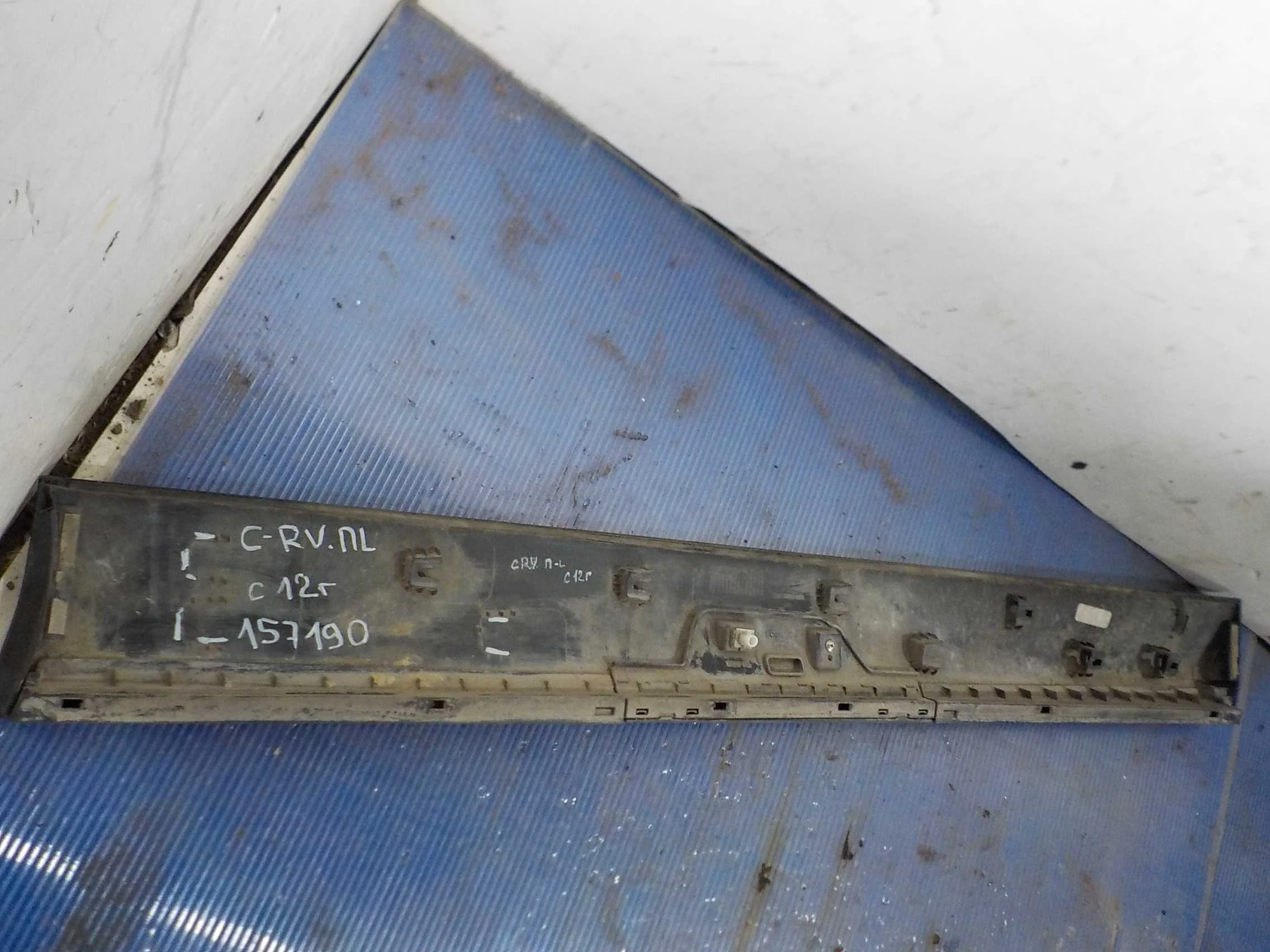 Накладка на дверь Honda CR-V IV (2011—2015) Перед Лево