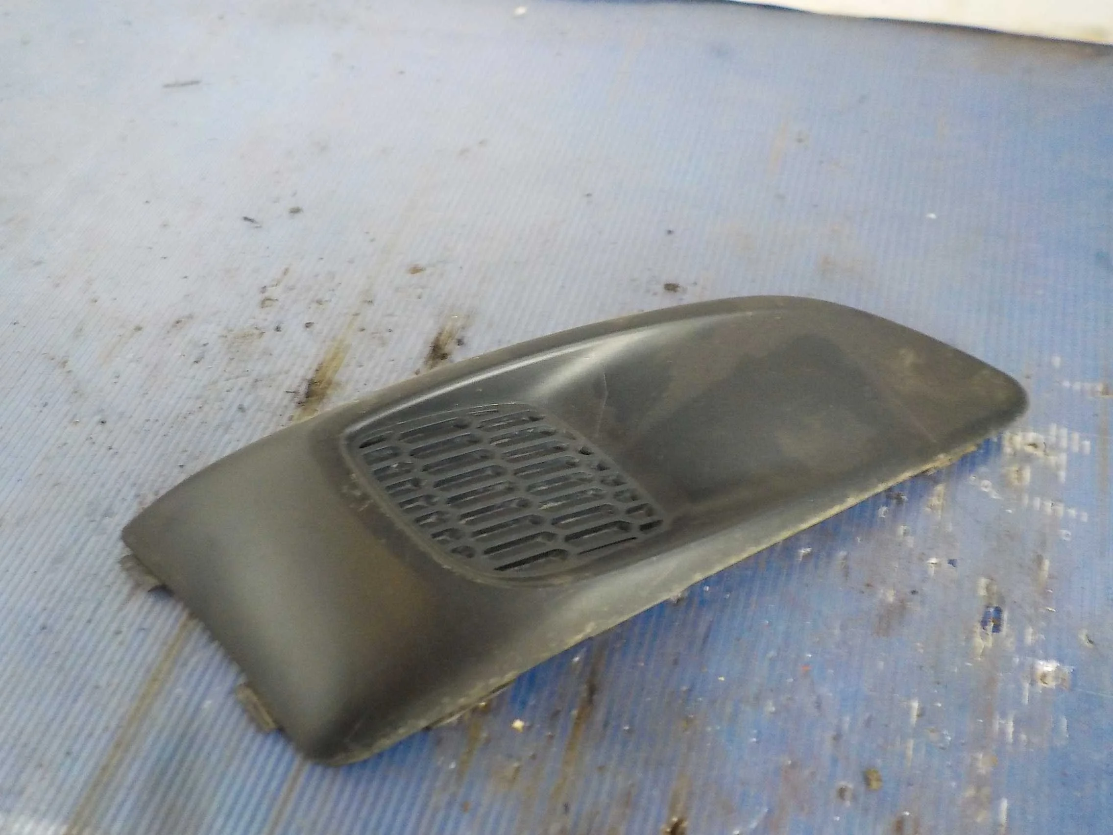 накладка на бампер Chevrolet Aveo II (2011—2020) Перед Право