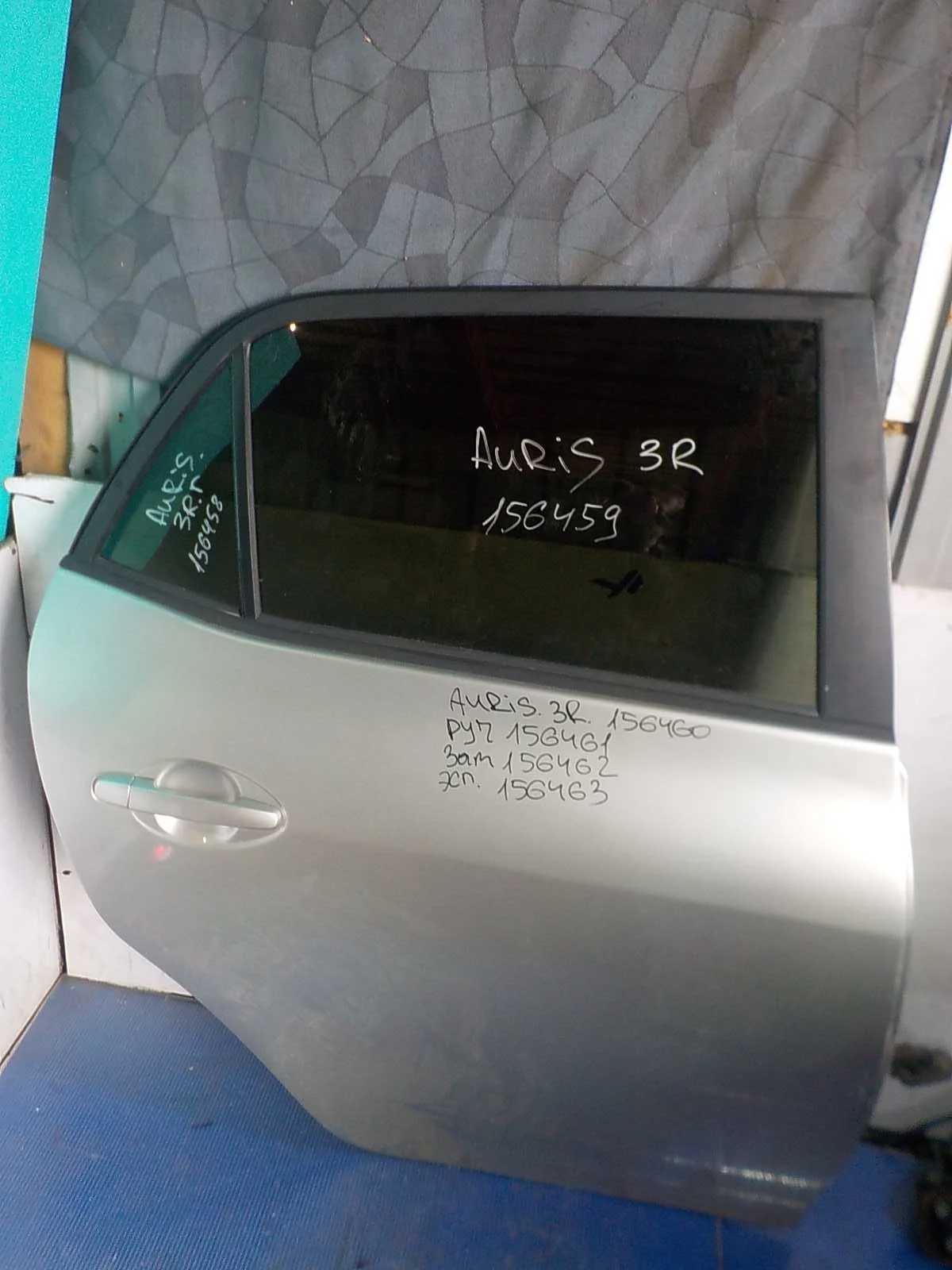 ручка двери внешняя Toyota Auris E150 (2006—2010) Зад Право