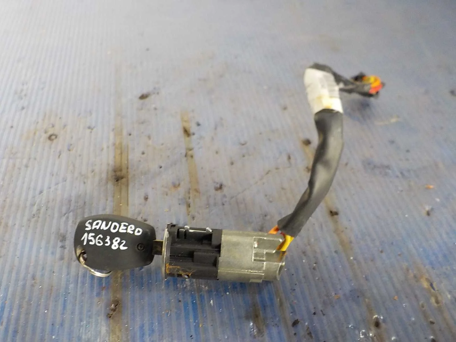 Замок зажигания Renault Logan I рестайлинг (2009—2015)