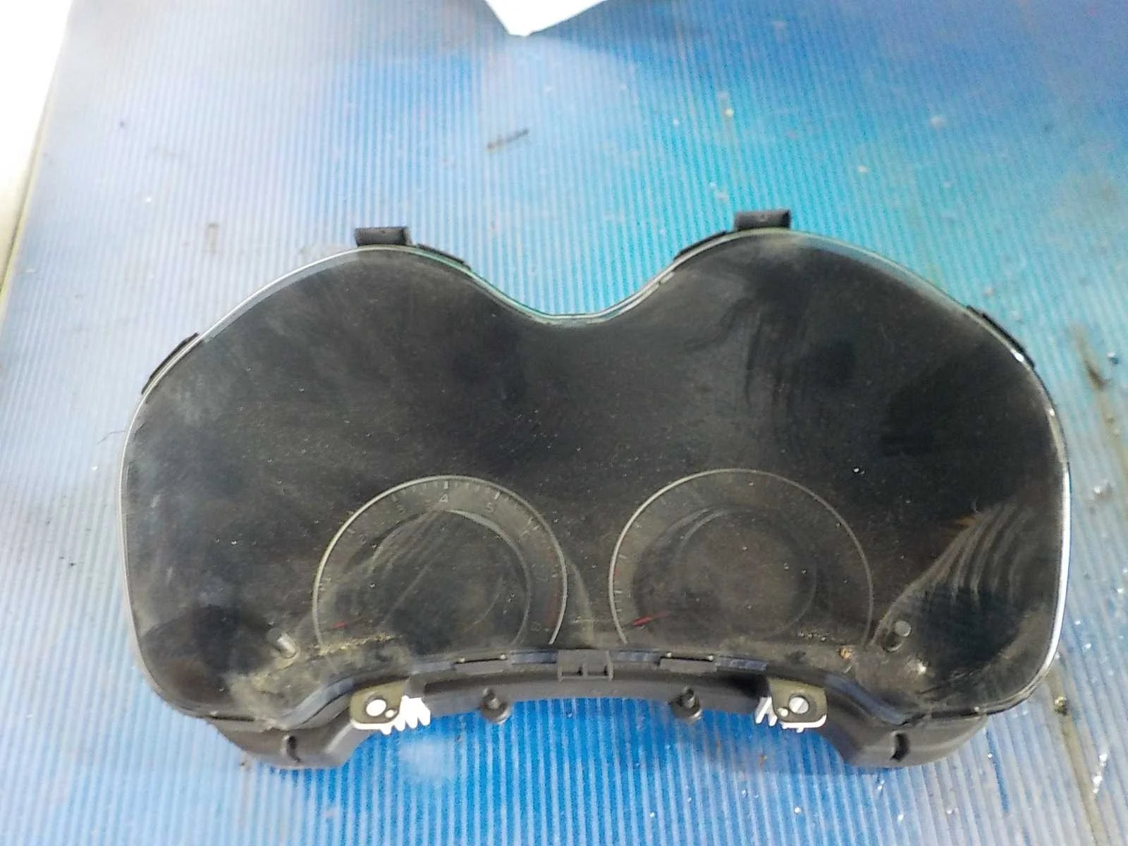 Панель приборов Toyota Auris E150 (2006—2010)