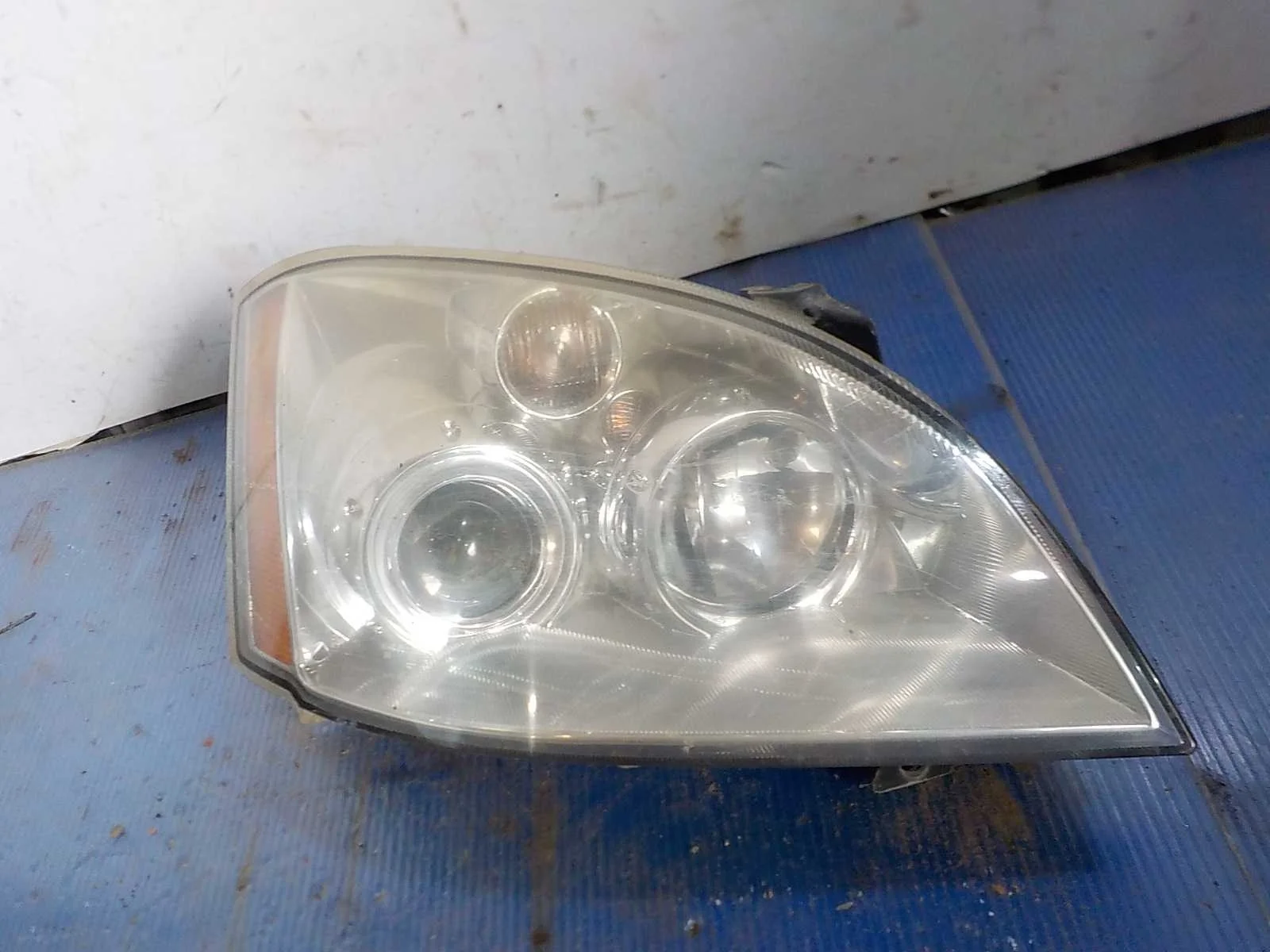 Фара Chery Fora (A21) A21 (2006—2011) Перед Право