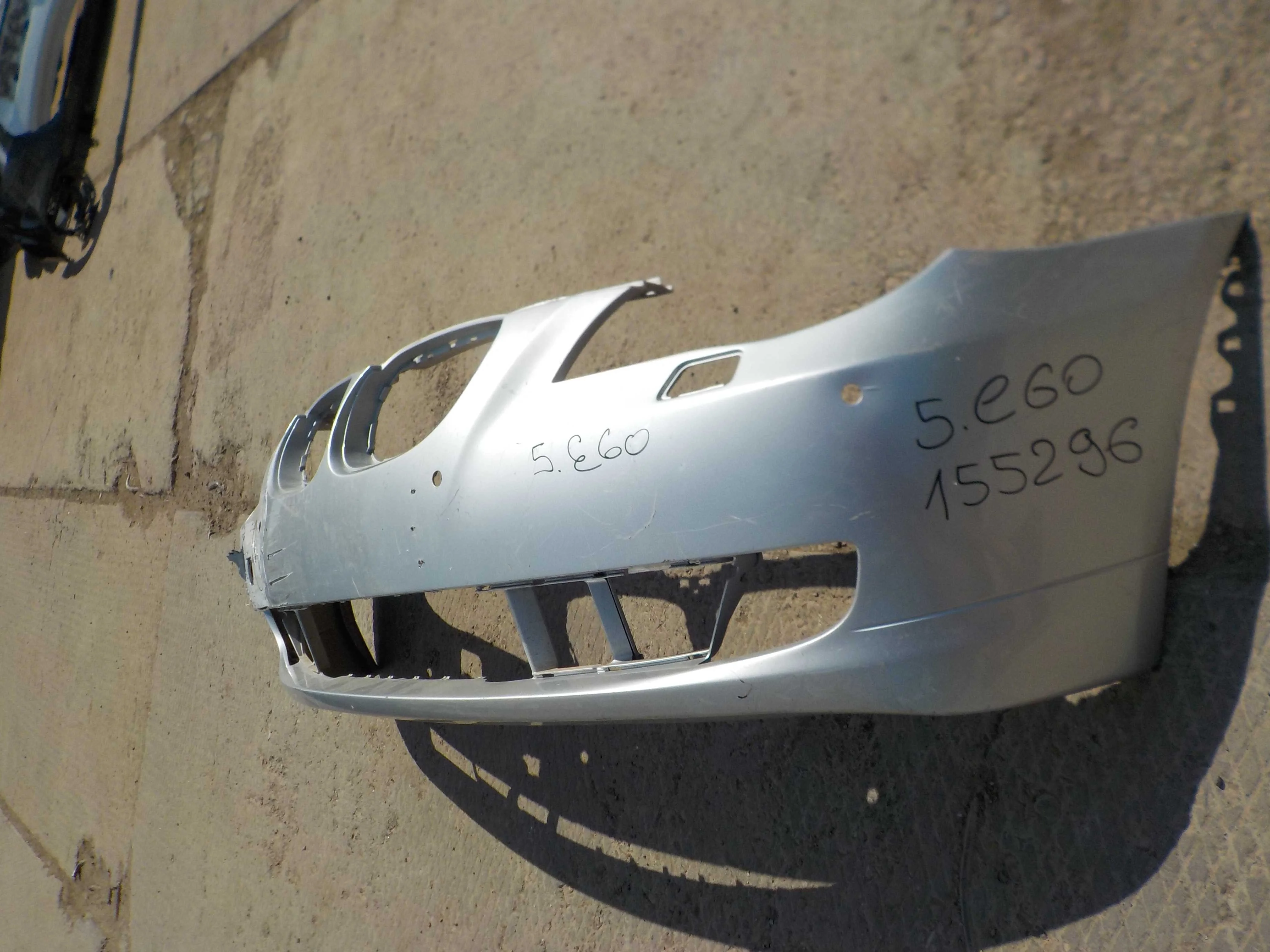 Бампер BMW 5 серия E60/E61 рестайлинг (2007—2010) Перед