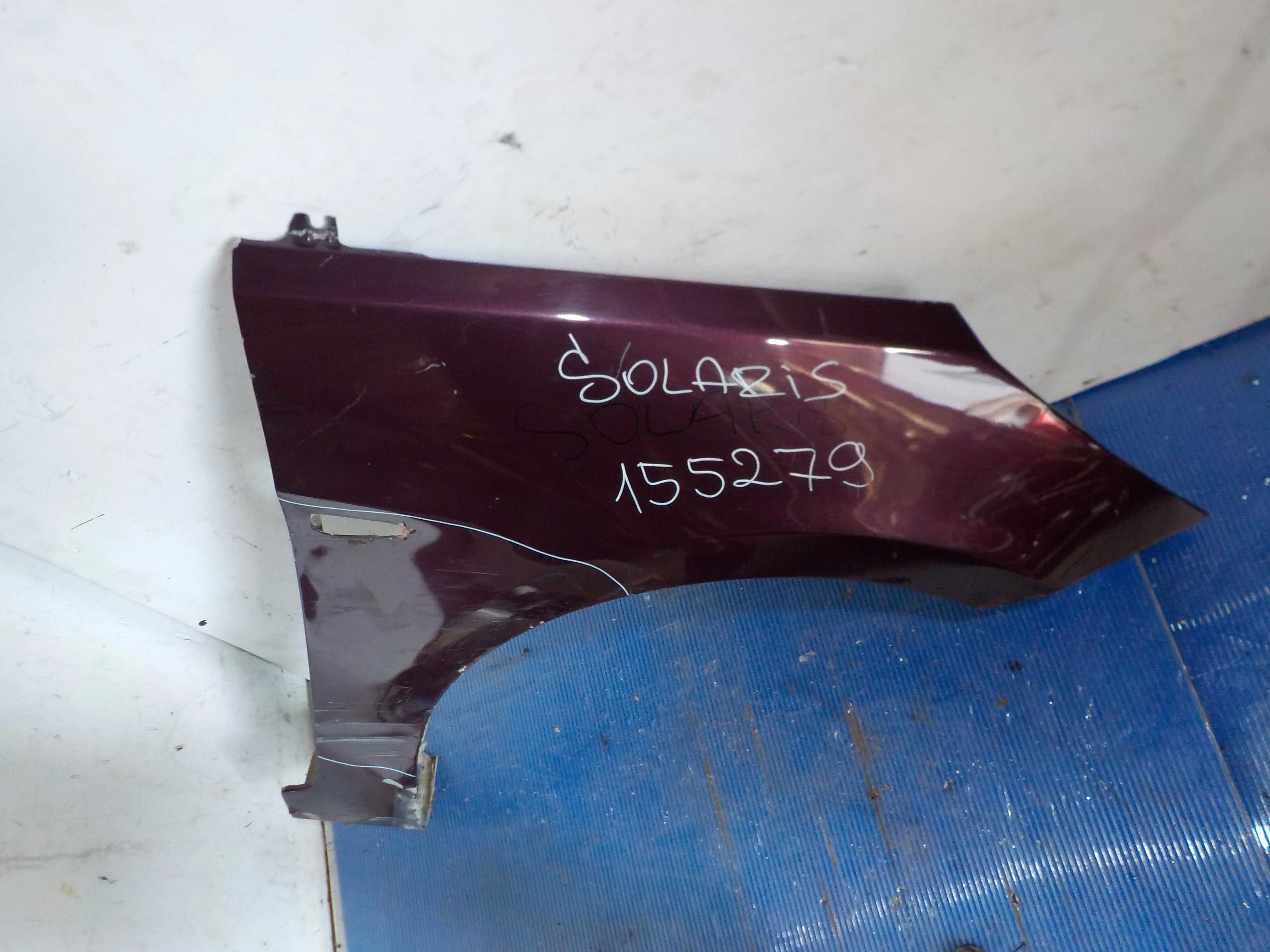 Крыло Hyundai Solaris I (2010—2014) Перед Право