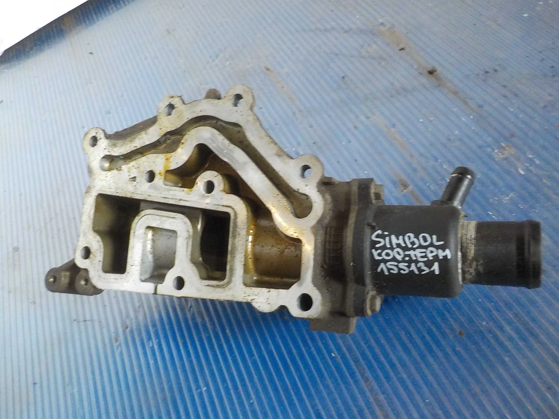 Корпус термостата Renault Logan I (2004—2009)