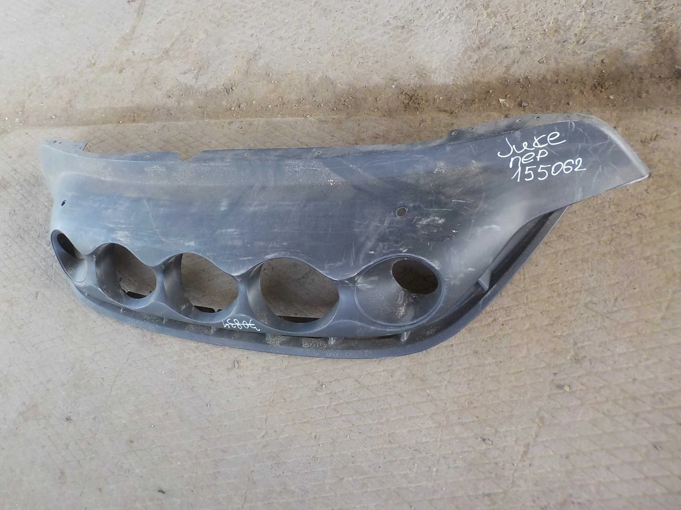 накладка на бампер Nissan Juke I (2010—2014) Перед