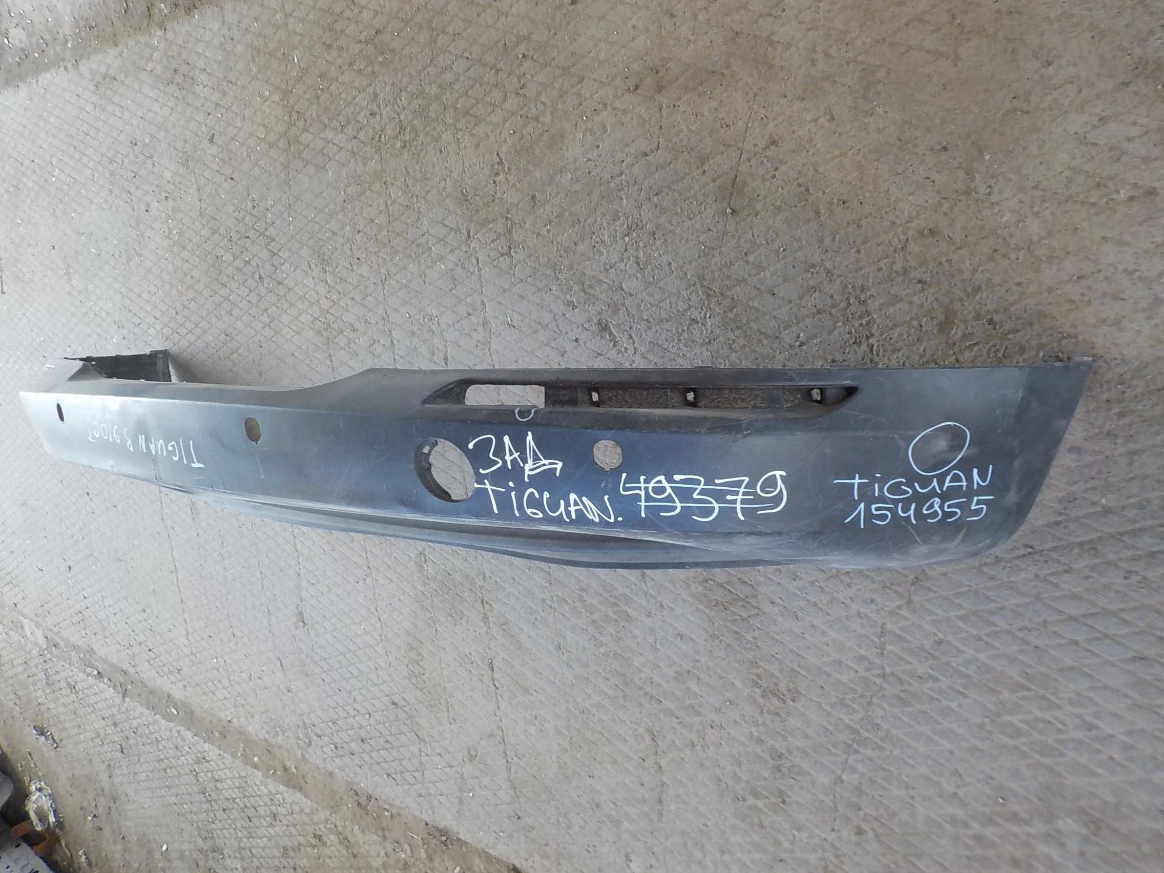 накладка на бампер Volkswagen Tiguan I рестайлинг (2011—2019) Зад