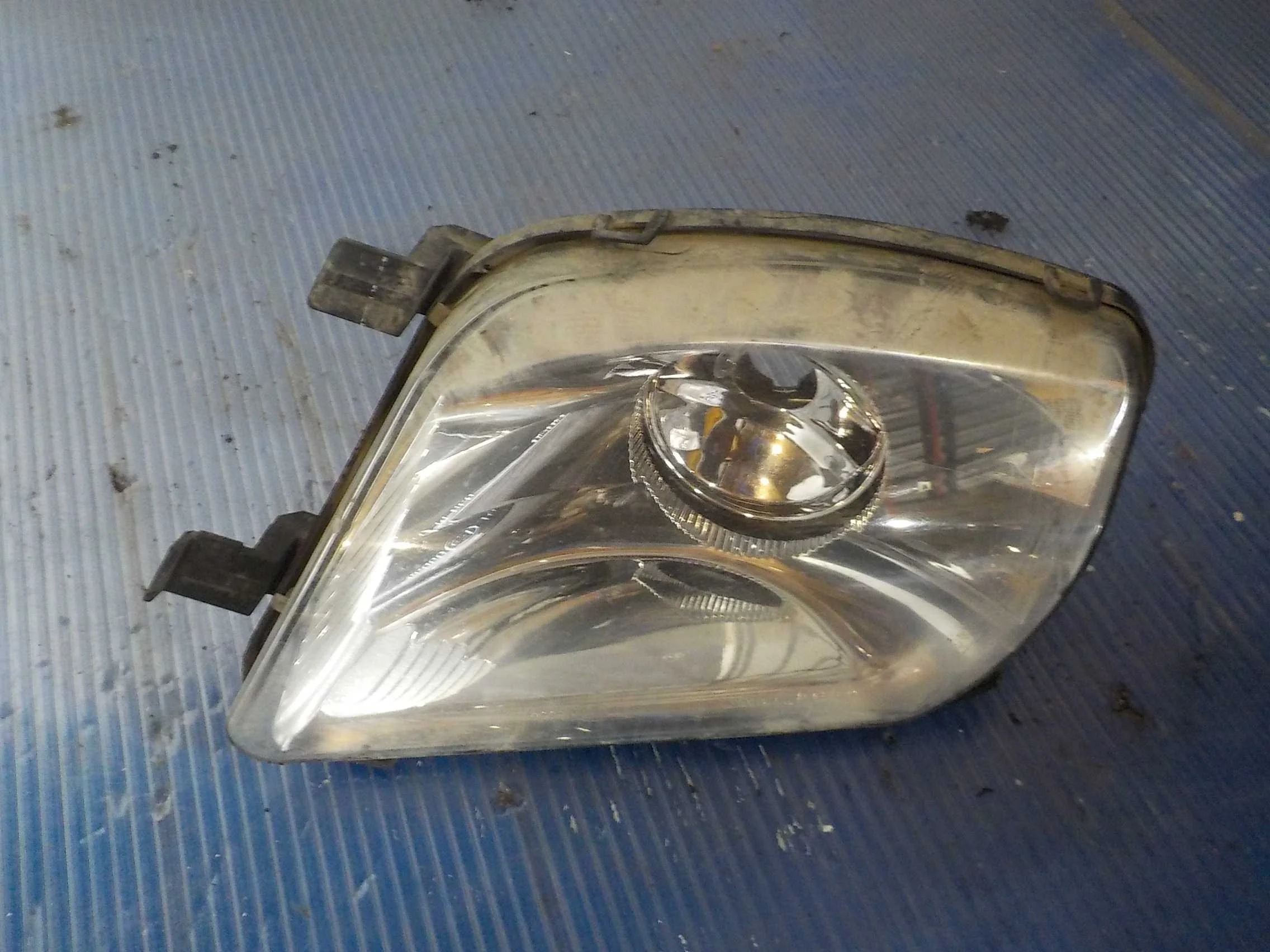 Фара противотуманная Peugeot 308 I (2007—2011) Перед Право