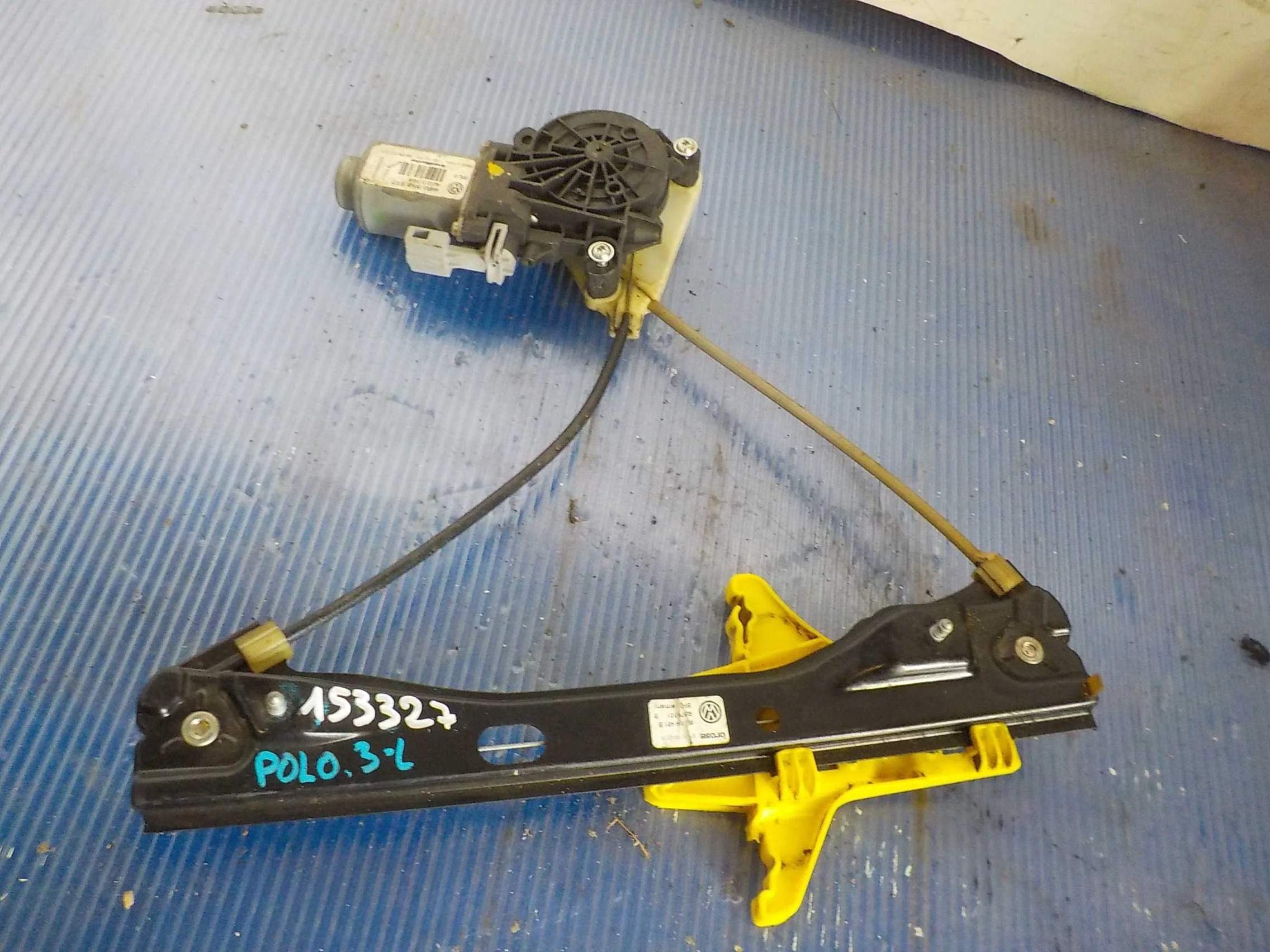 Стеклоподъемник Volkswagen Polo V (2009—2015) Зад Лево
