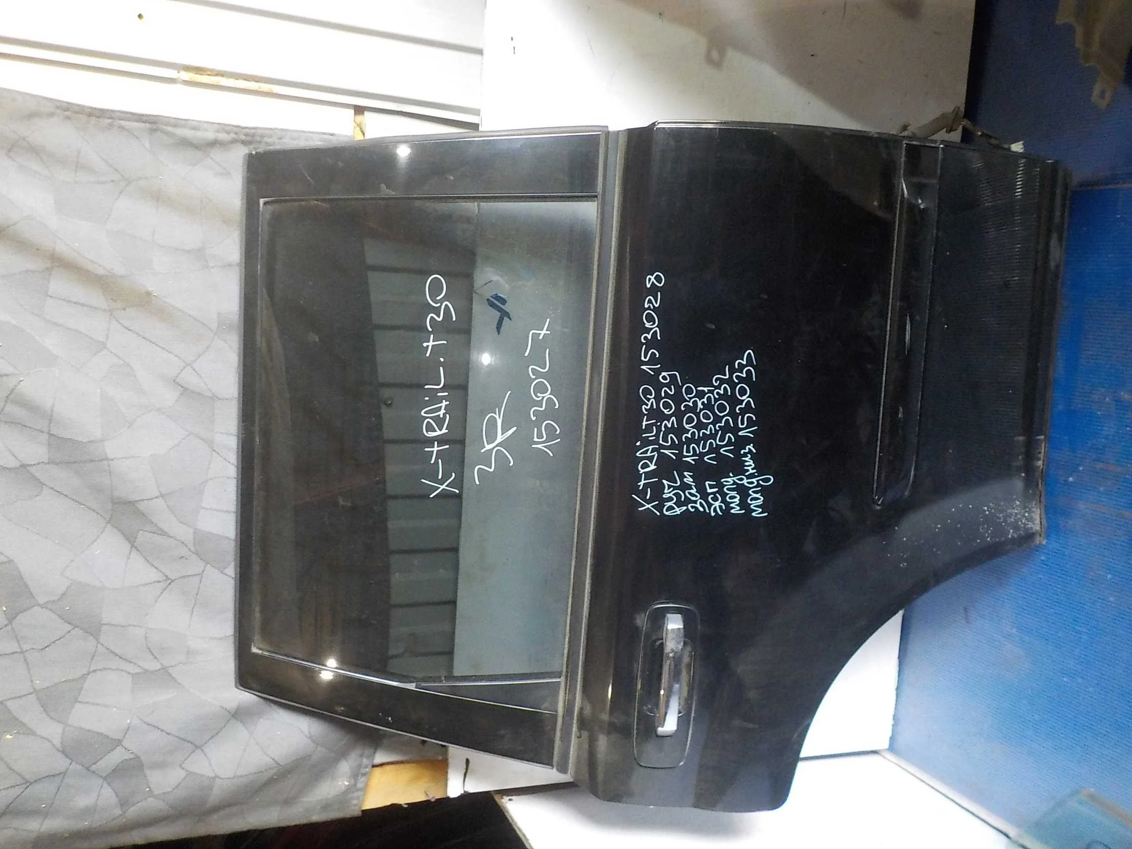 Дверь Nissan X-Trail I (2000—2007) Зад Право