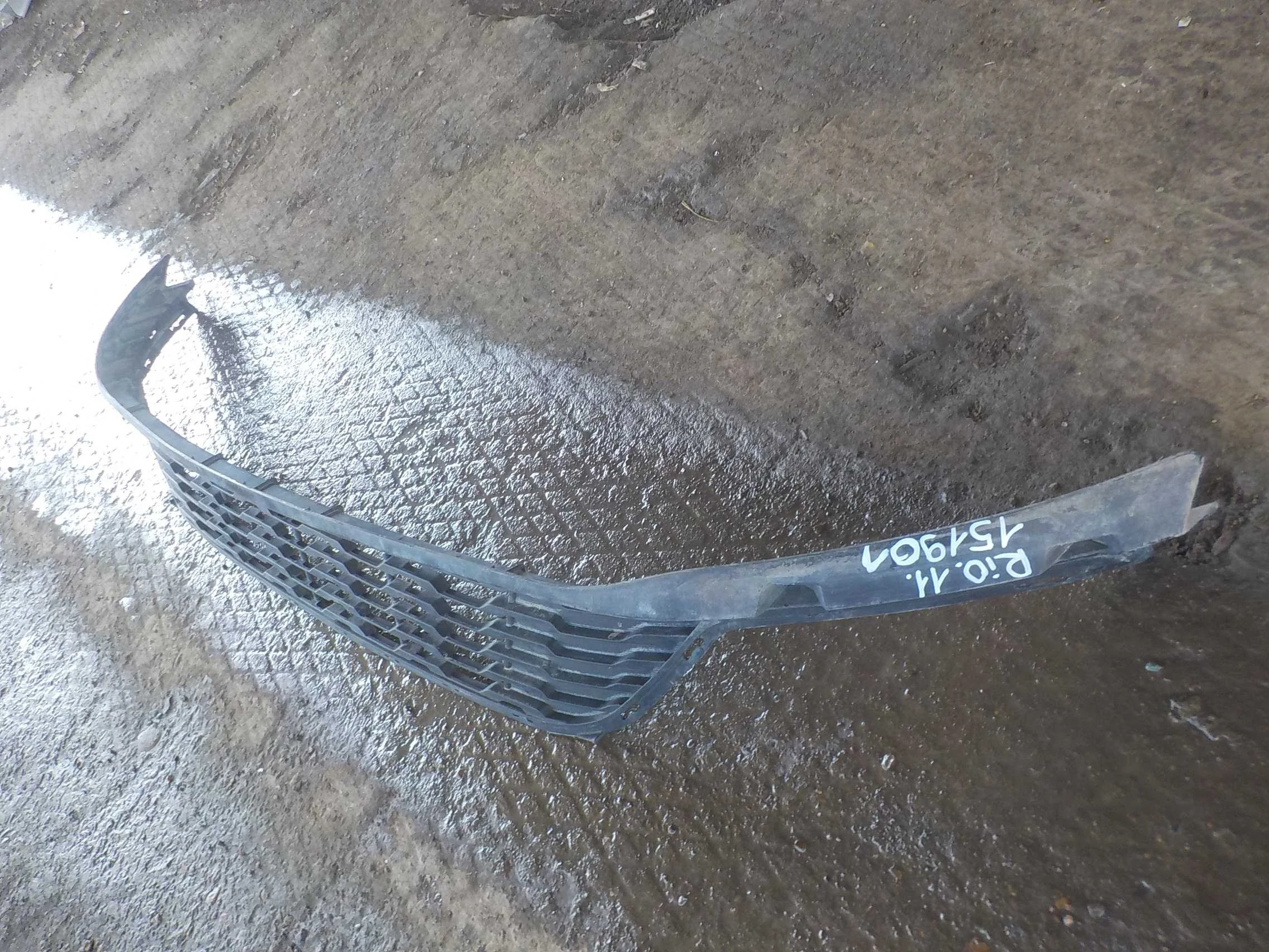 решетка бампера Kia Rio III (2011—2015)