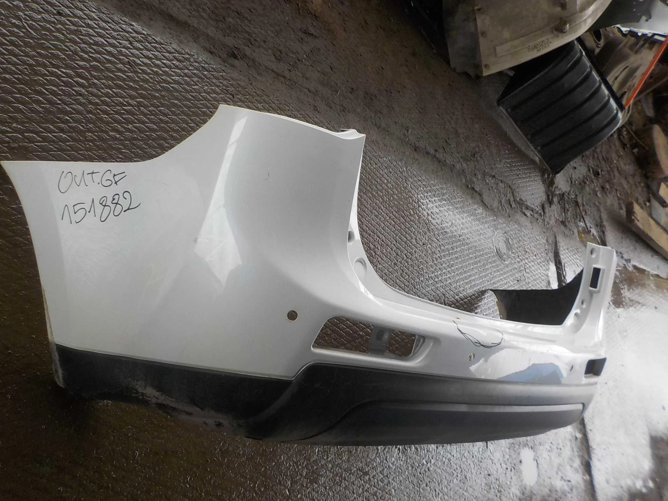 Бампер Mitsubishi Outlander III рестайлинг (2014—2015) Зад