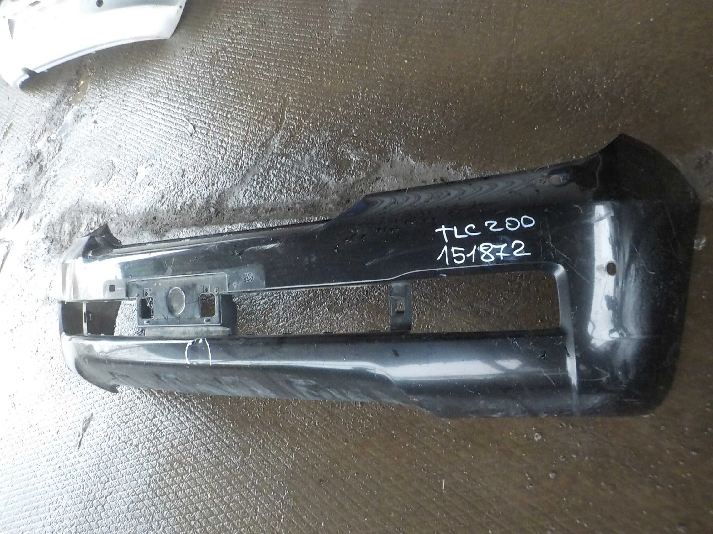 Бампер Toyota Land Cruiser 200 (2007—2012) Перед