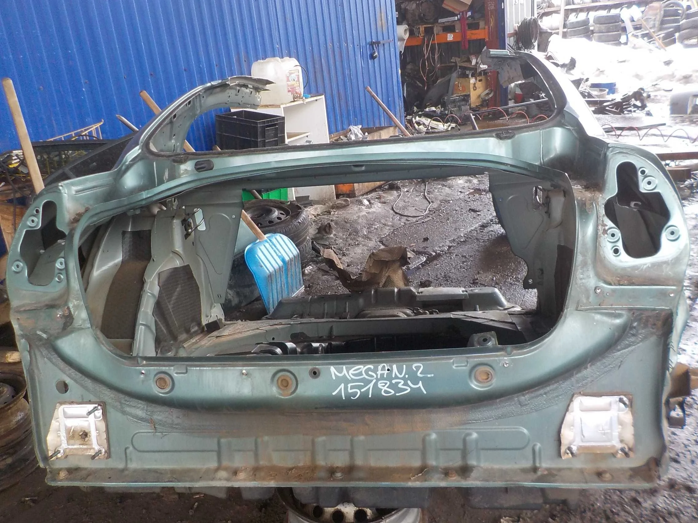 задняя панель кузова Renault Megane II (2002—2006) Зад