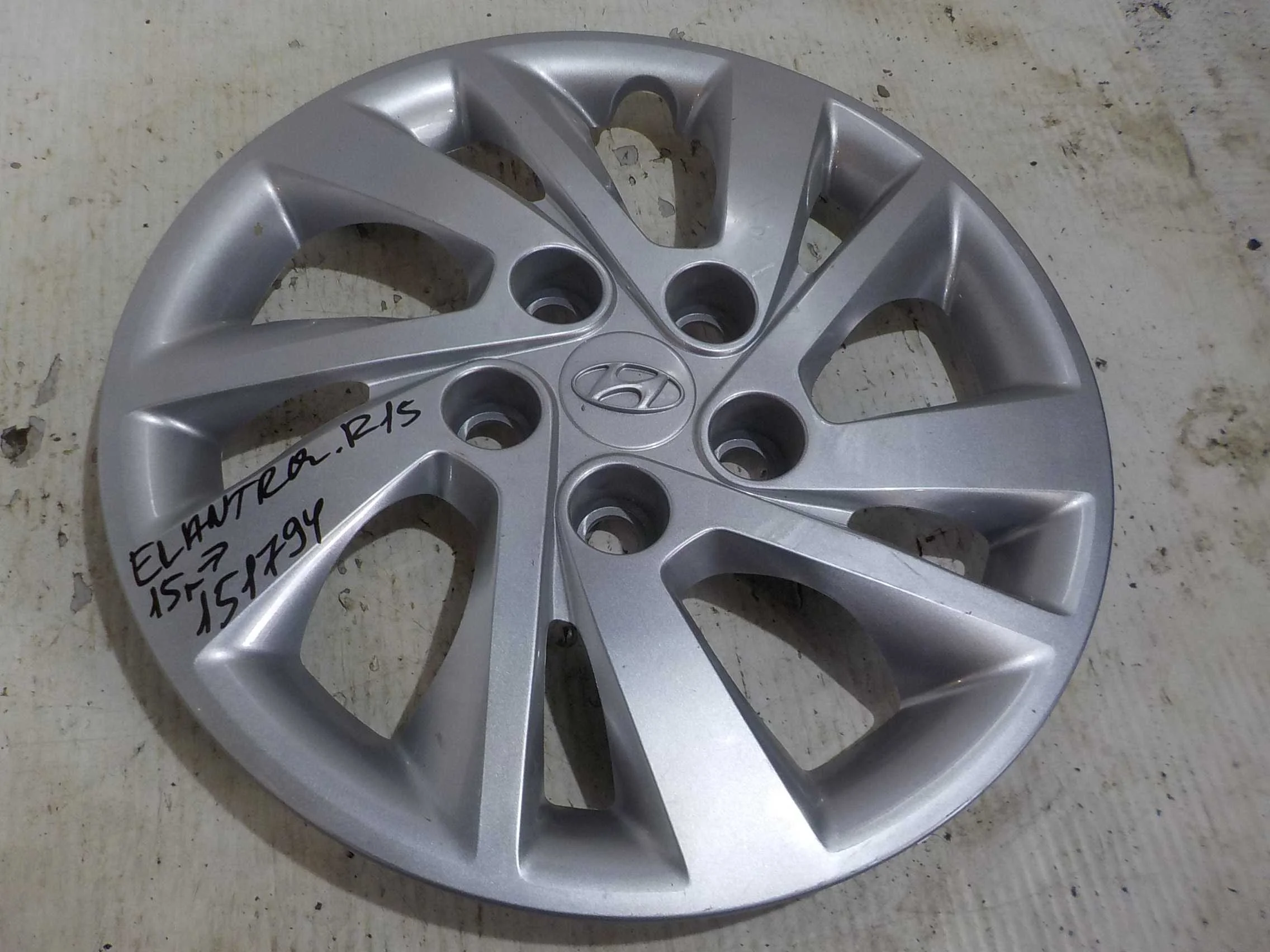 колпак Hyundai Elantra VI (2015—2019)