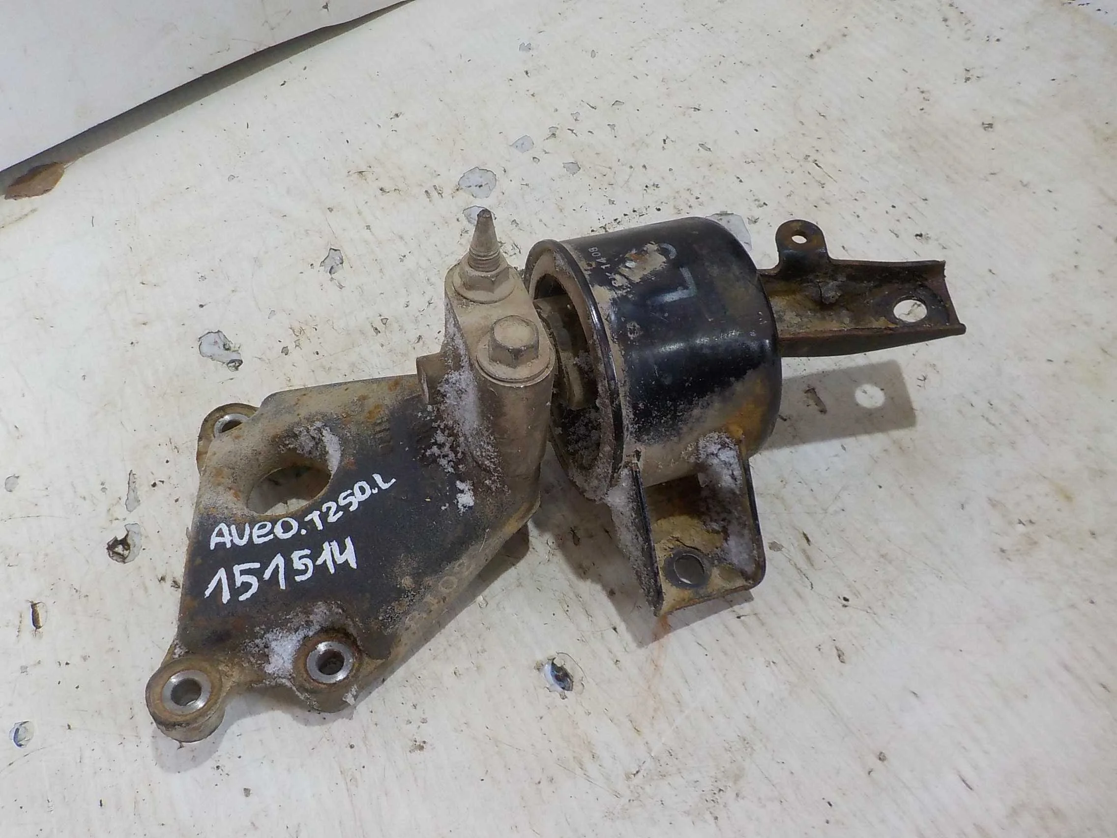 Опора двигателя Chevrolet Aveo I (2003—2008)