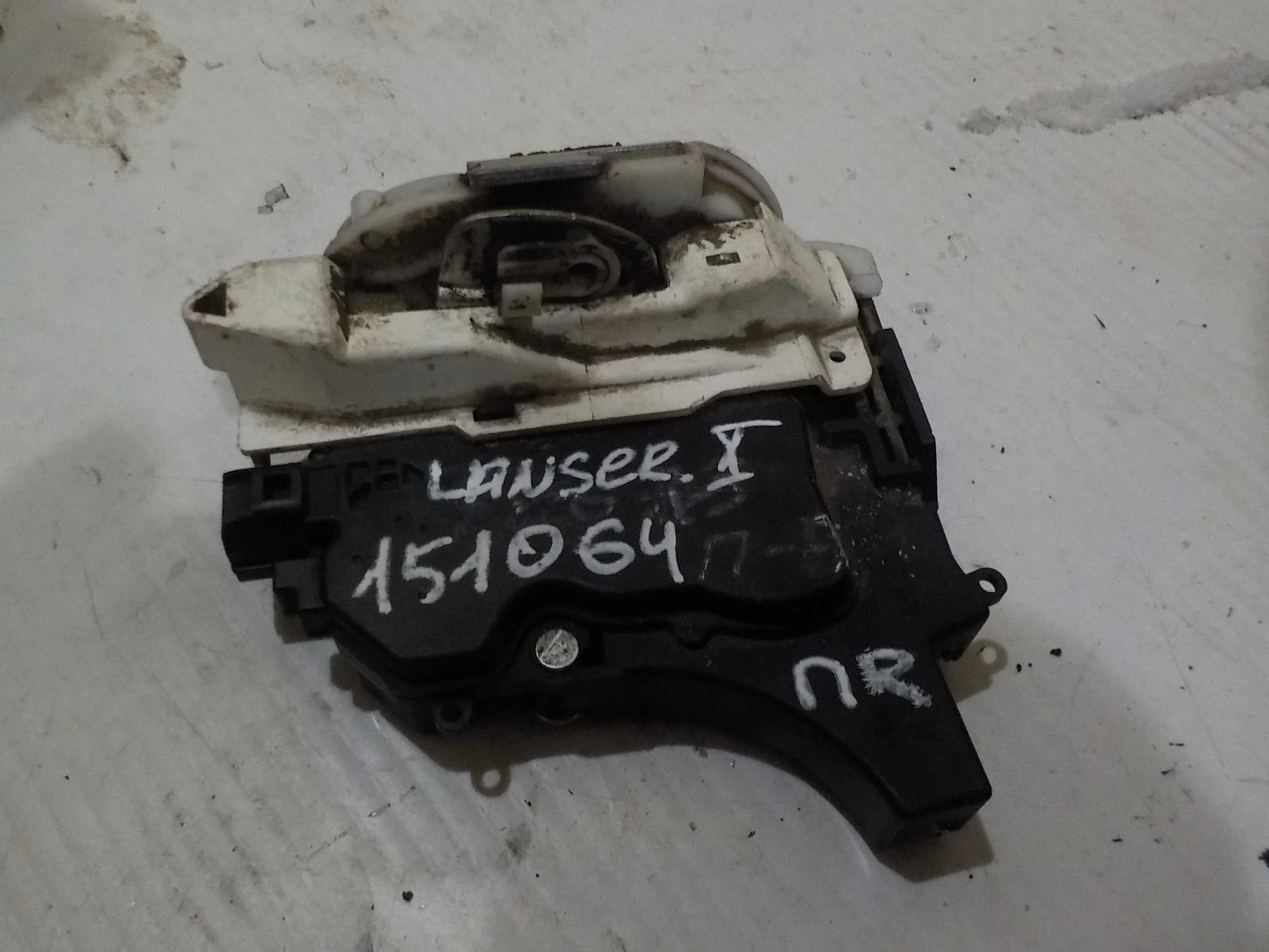 Замок двери Mitsubishi Lancer X (2007—2010) Перед Право