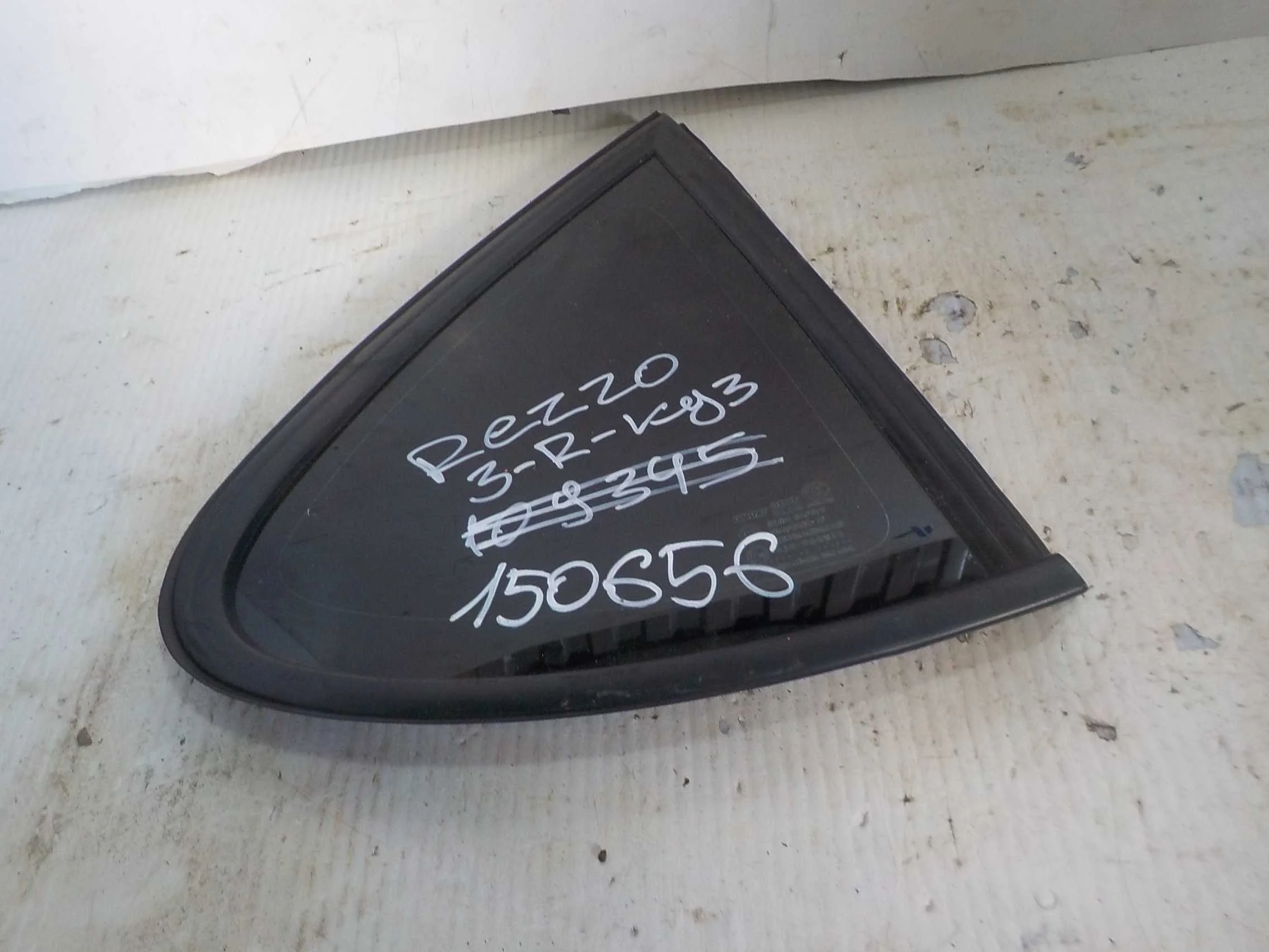 стекло Chevrolet Rezzo I (2000—2008) Зад Право