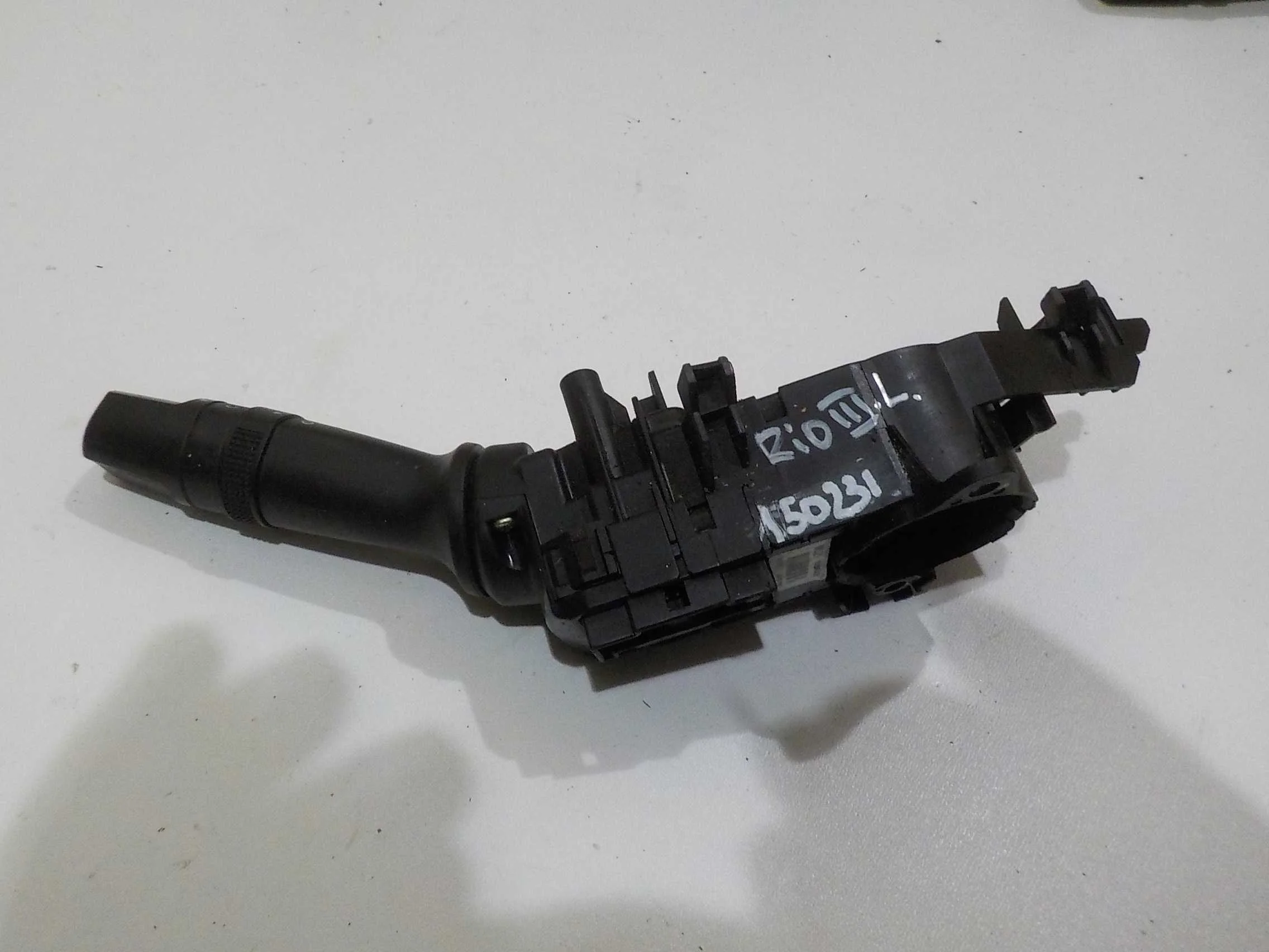 подрулевой переключатель Kia Rio III (2011—2015)  Лево