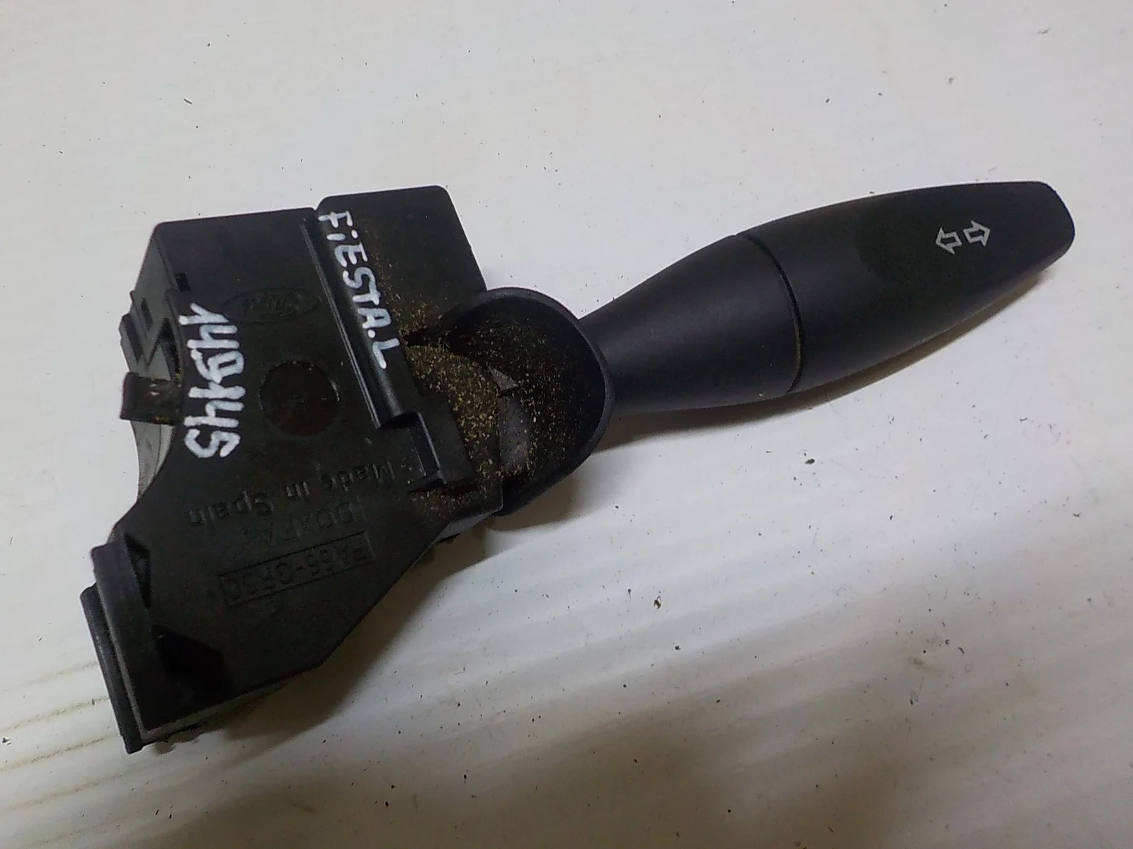 подрулевой переключатель Ford Fusion I (2002—2005)  Лево