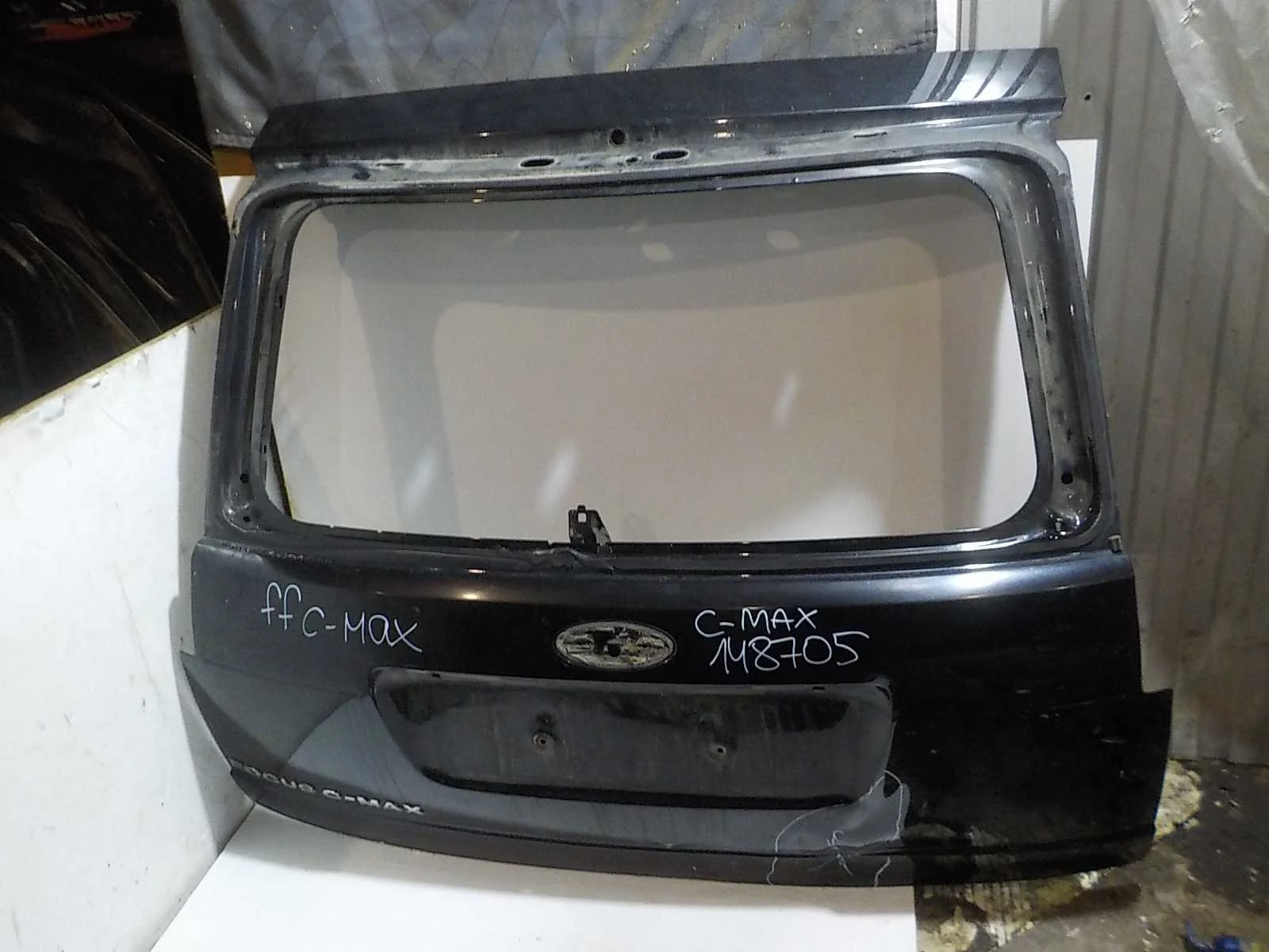 Крышка багажника Ford C-MAX I (2003—2007)