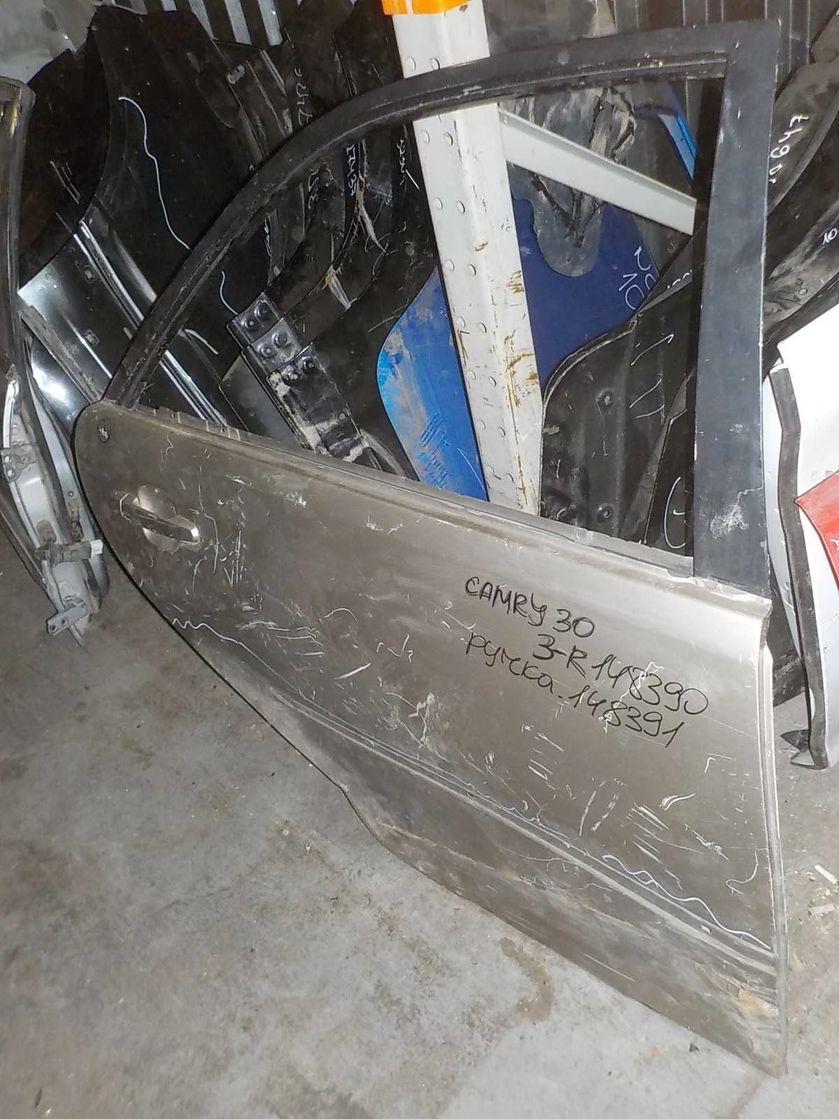 Дверь Toyota Camry XV30 (2001—2006)