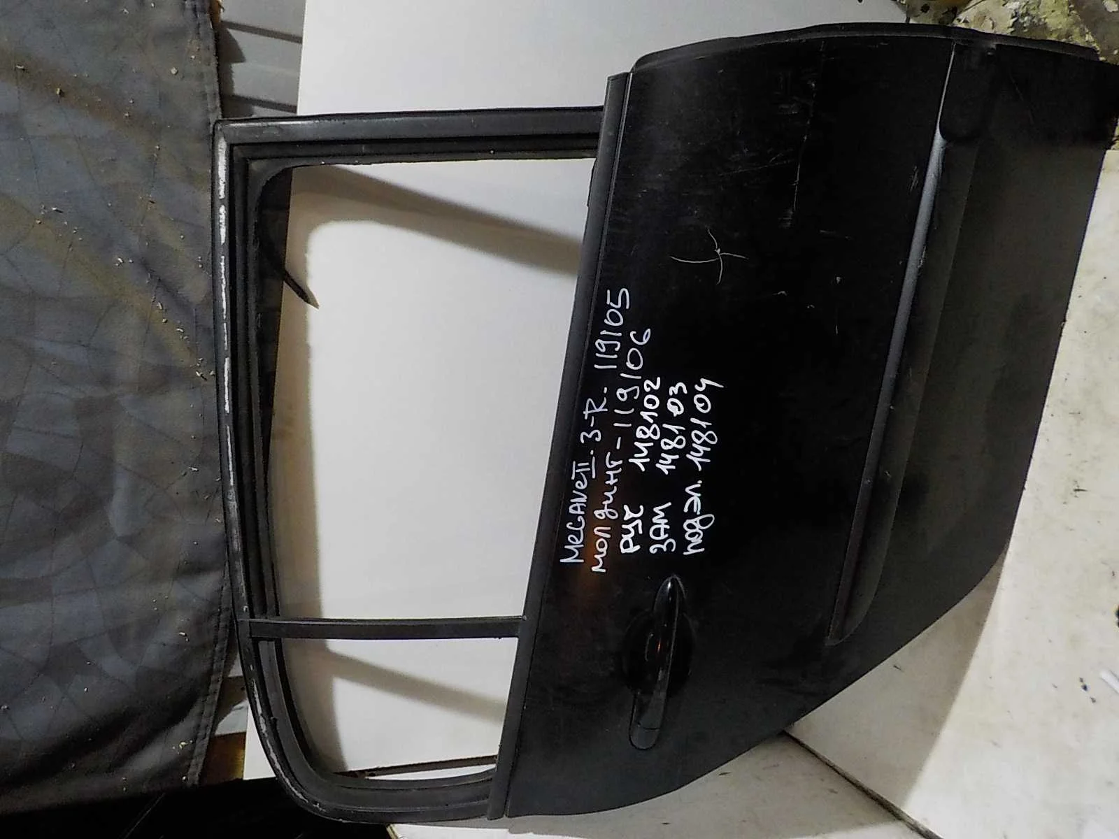 Замок двери Renault Megane II (2002—2006) Зад Право