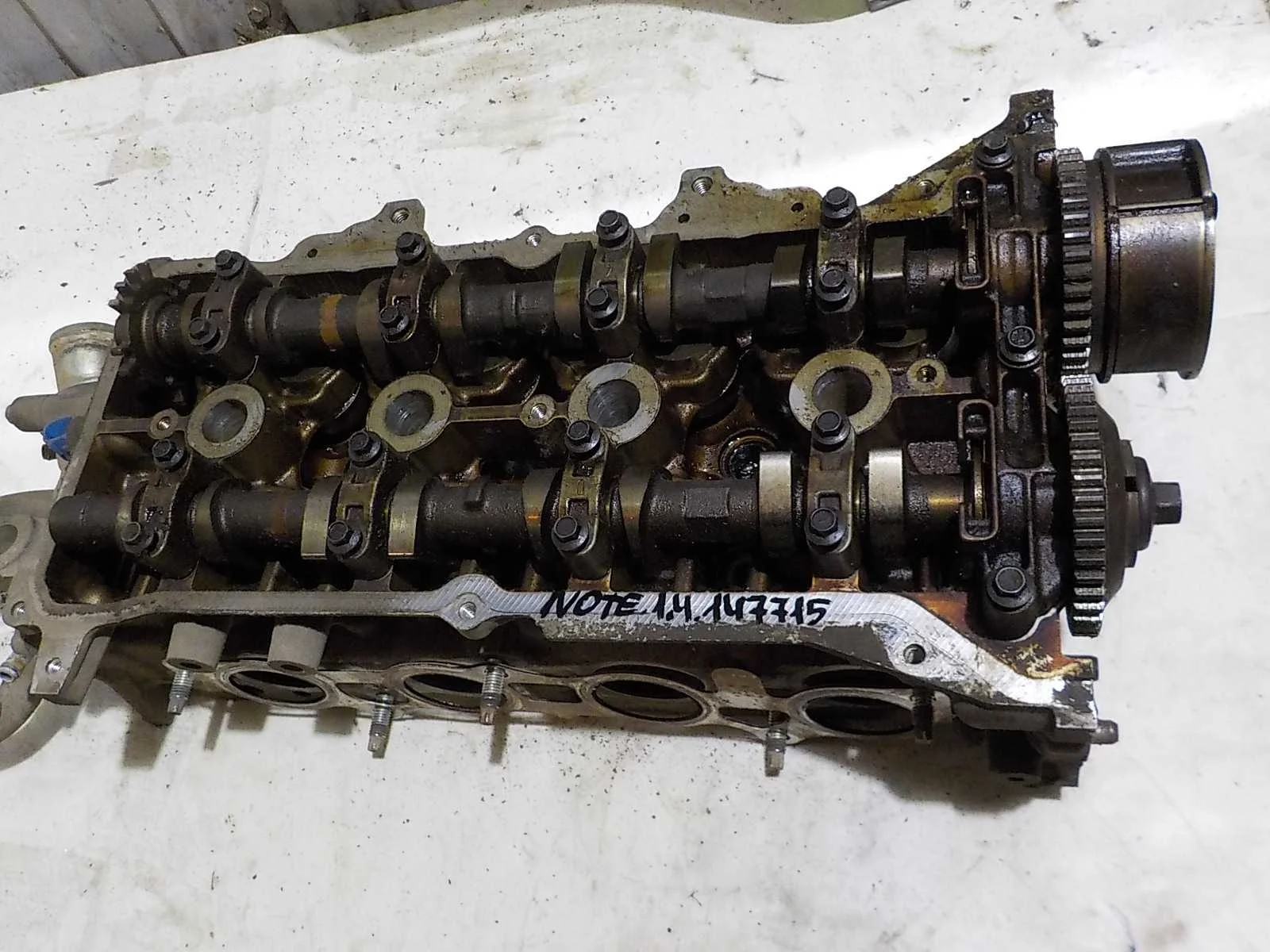 Головка блока цилиндров Nissan Note E11 (2005—2009)