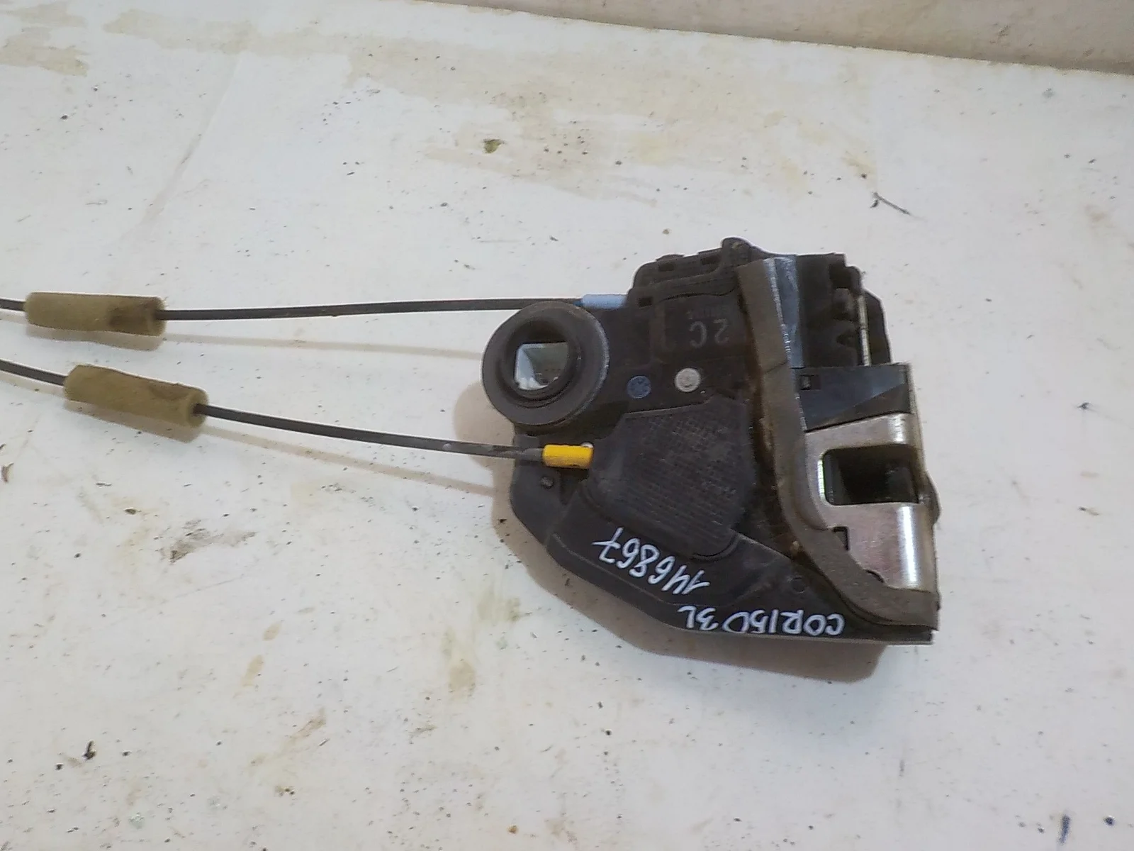 Замок двери Toyota Corolla X (2006—2010) Зад Лево