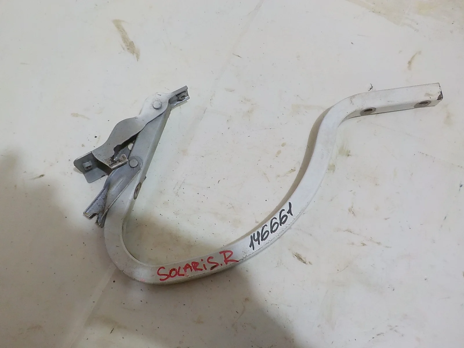 Петля крышки багажника Kia Rio III (2011—2015)  Право