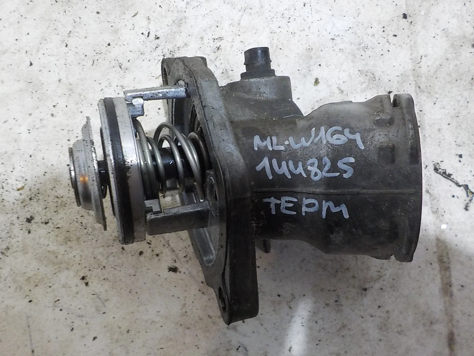 Корпус термостата Mercedes-Benz E-класс W211/S211 рестайлинг (2006—2009)