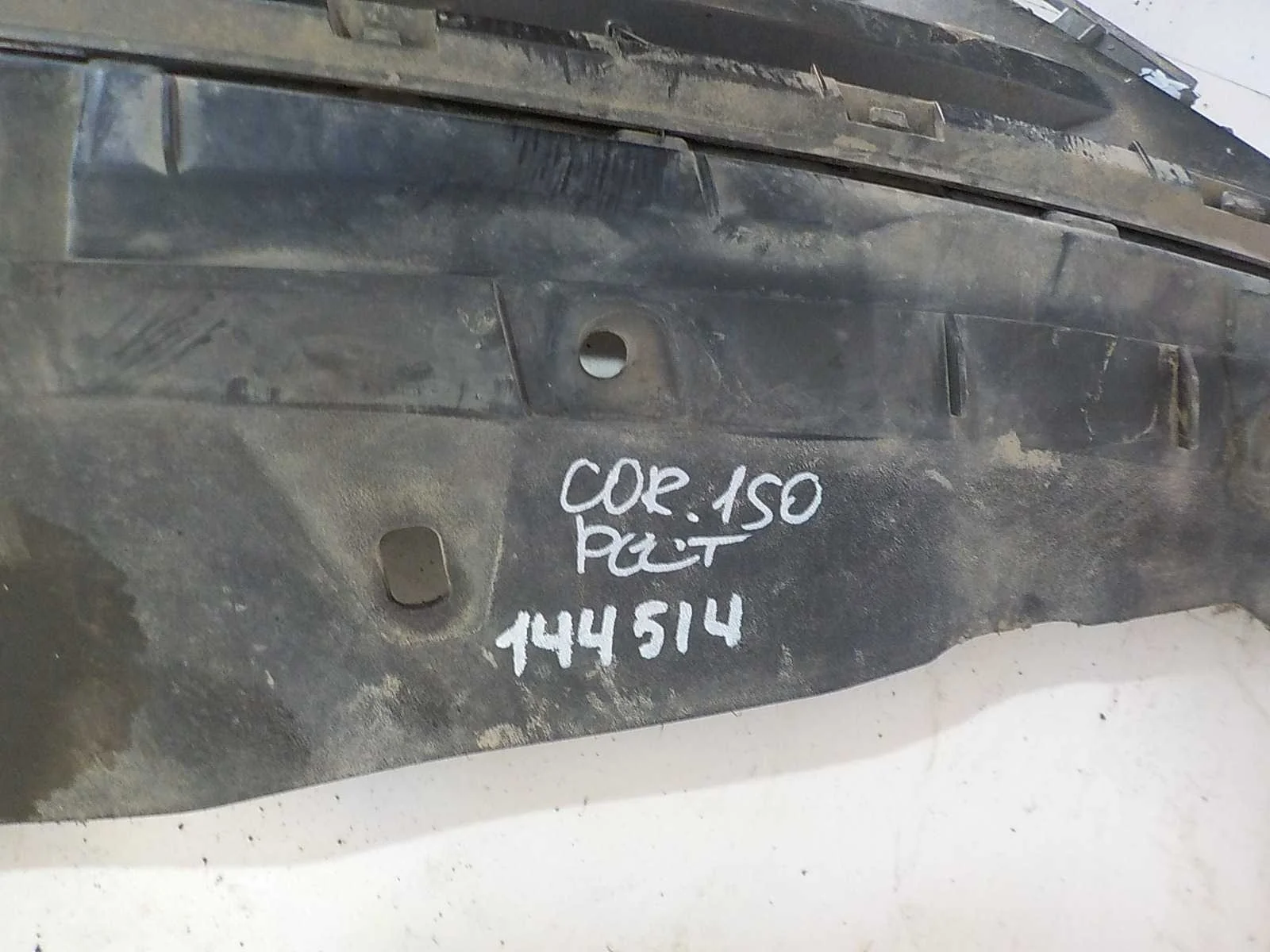 Решетка радиатора Toyota Corolla X рестайлинг (2010—2013)