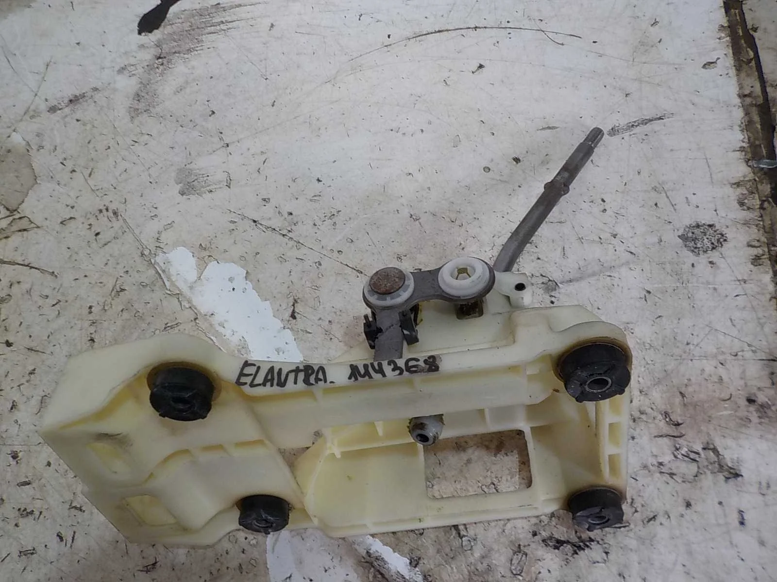 рычаг переключения кпп Hyundai Sonata IV рестайлинг (2001—2012)