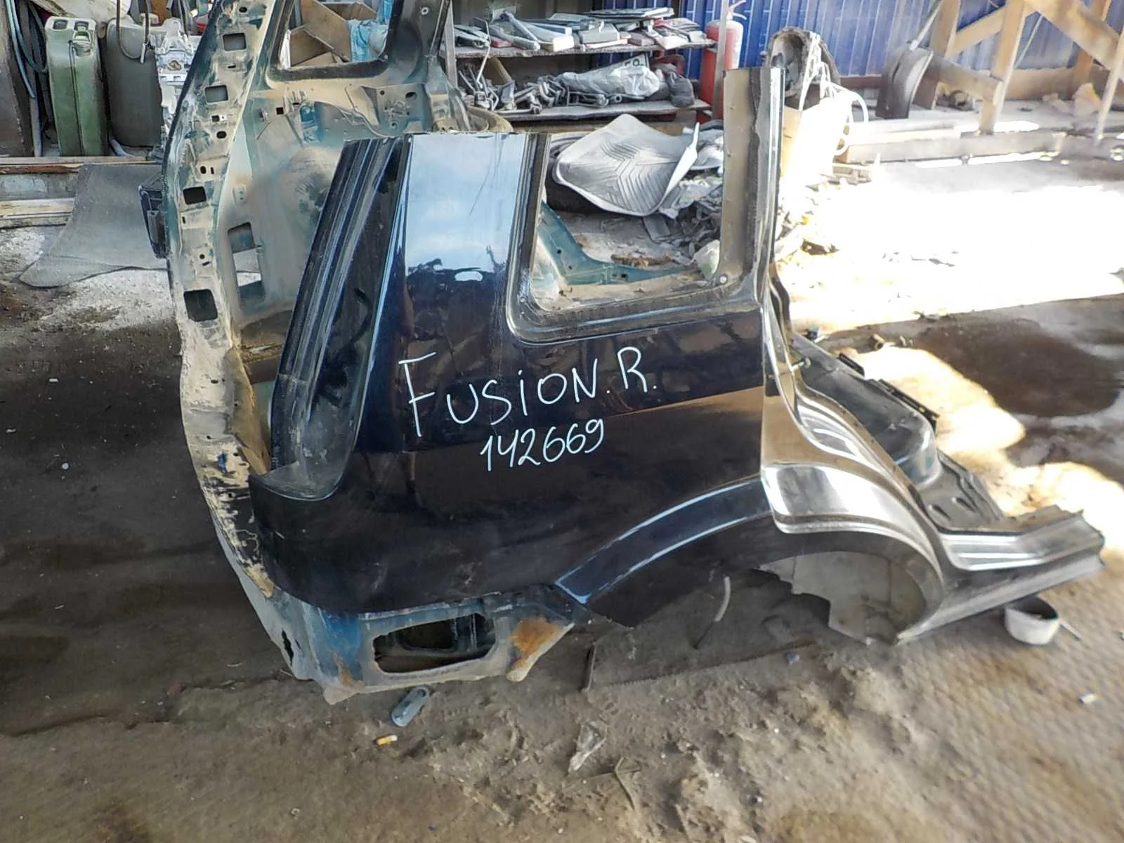 Крыло Ford Fusion I рестайлинг (2005—2012) Зад Право