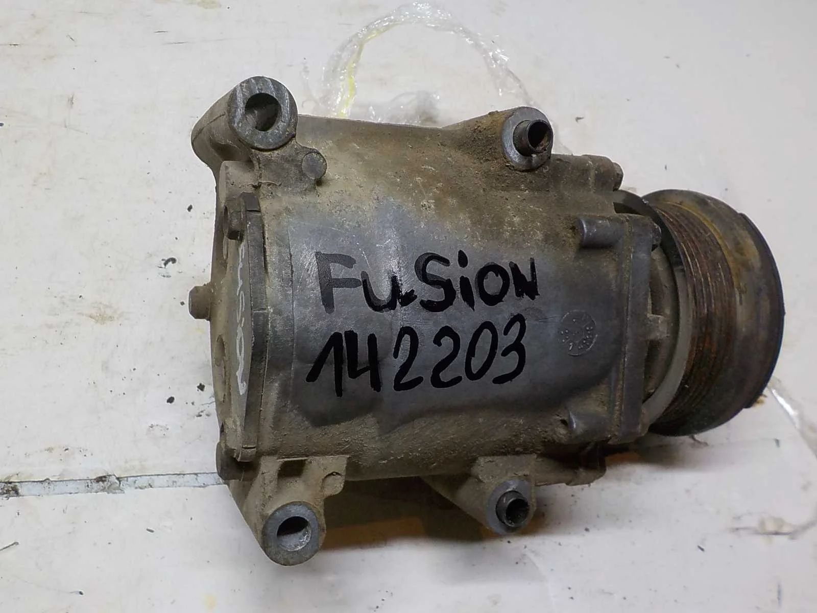 Компрессор кондиционера Ford Fusion I (2002—2005)