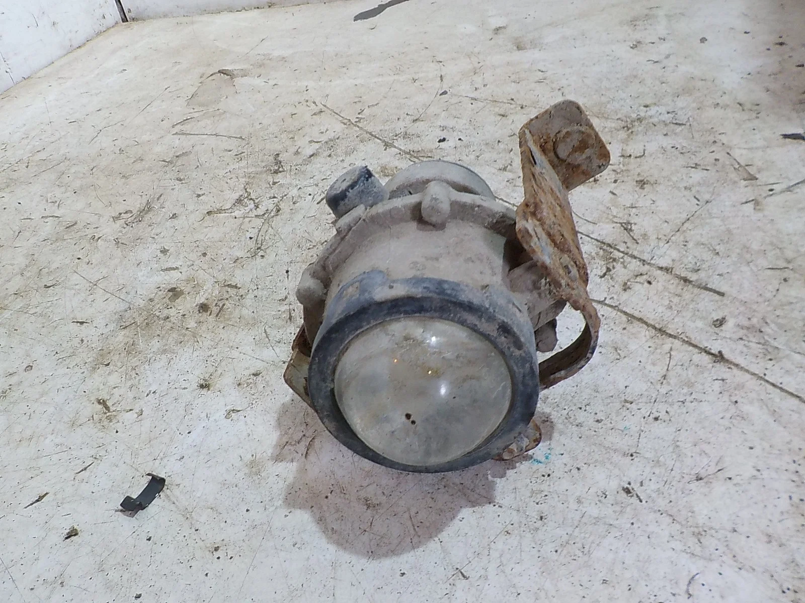 Фара противотуманная Chevrolet Epica I рестайлинг (2008—2012) Перед Лево