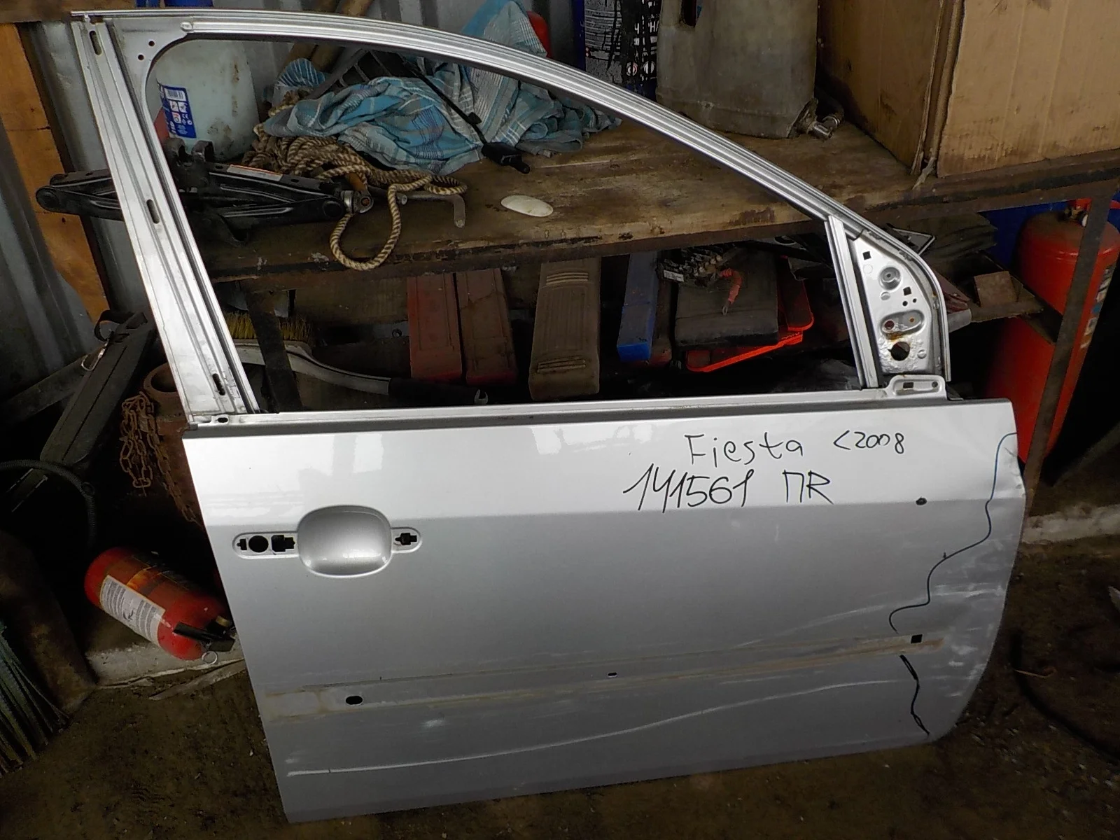 Дверь Ford Fiesta Mk5 (2002—2008) Перед Право