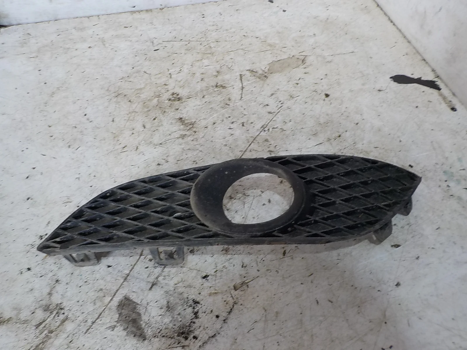 накладка на бампер Opel Astra H (2004—2007) Перед Лево