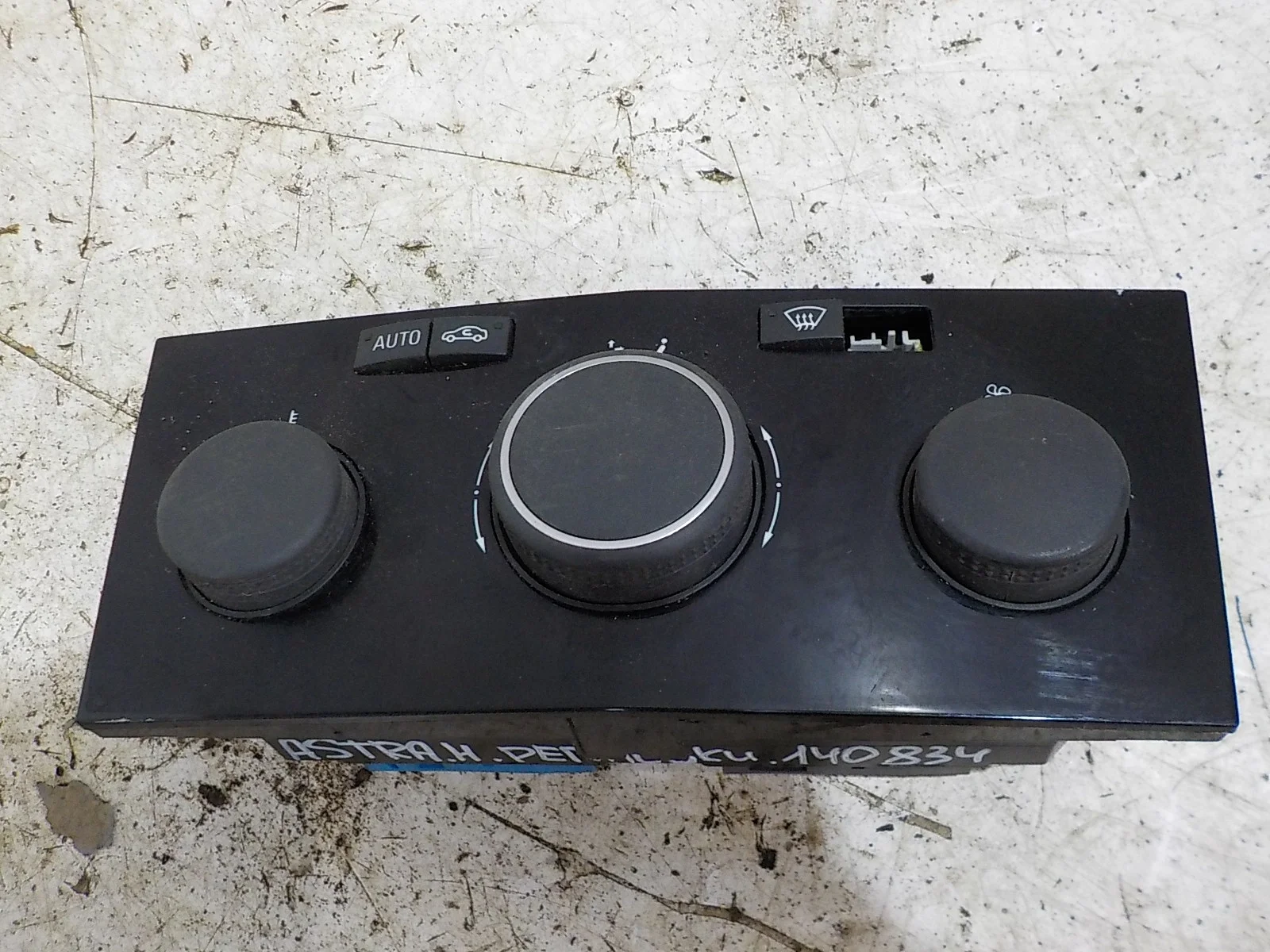 регулятор печки Opel Astra H (2004—2007)