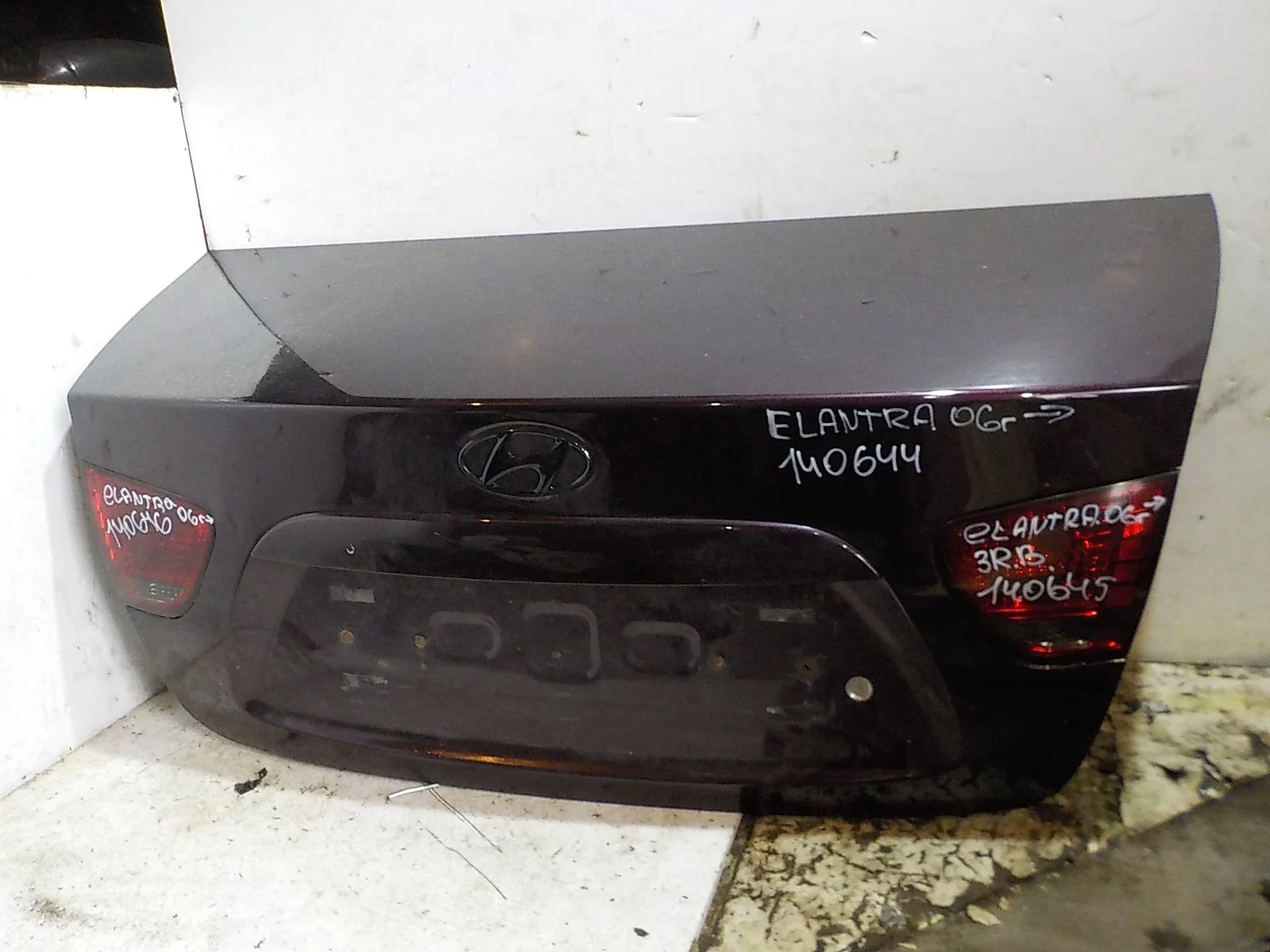 Фонарь Hyundai Elantra IV (2006—2011) Зад Право