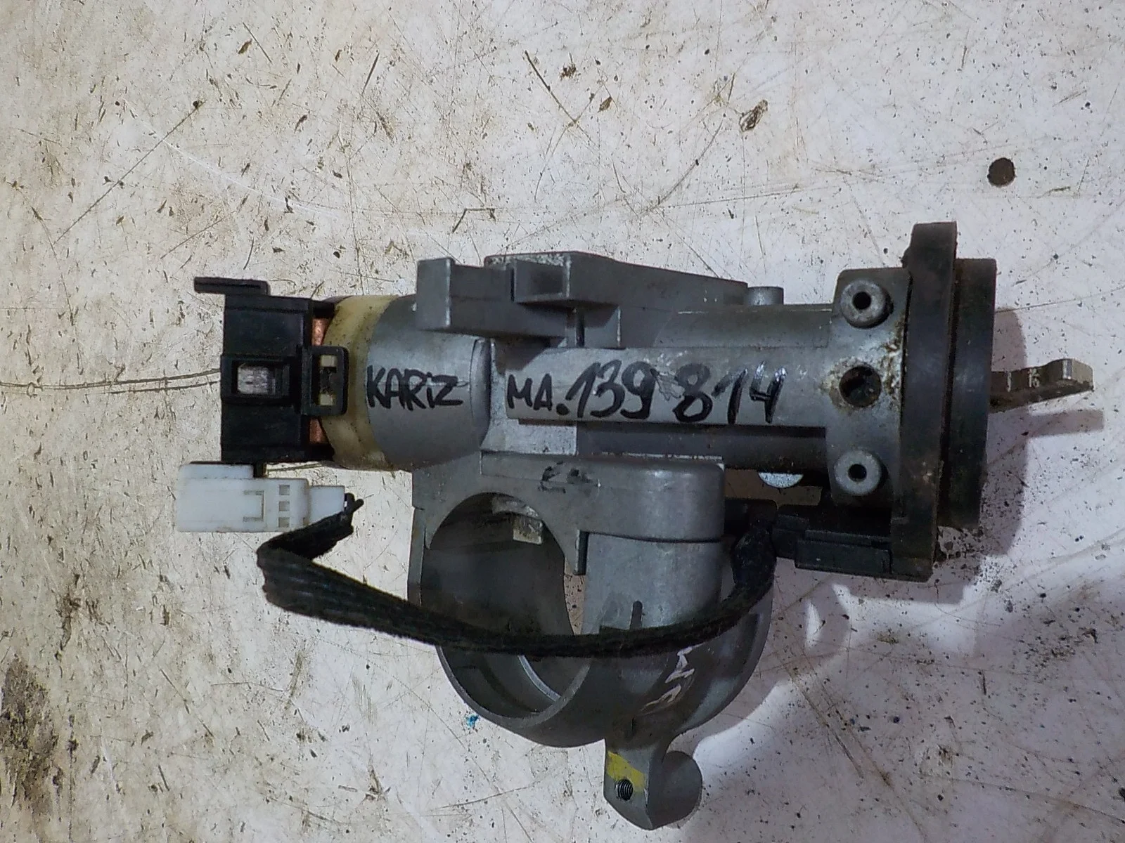 Замок зажигания Mitsubishi Space Star I (1998—2002)