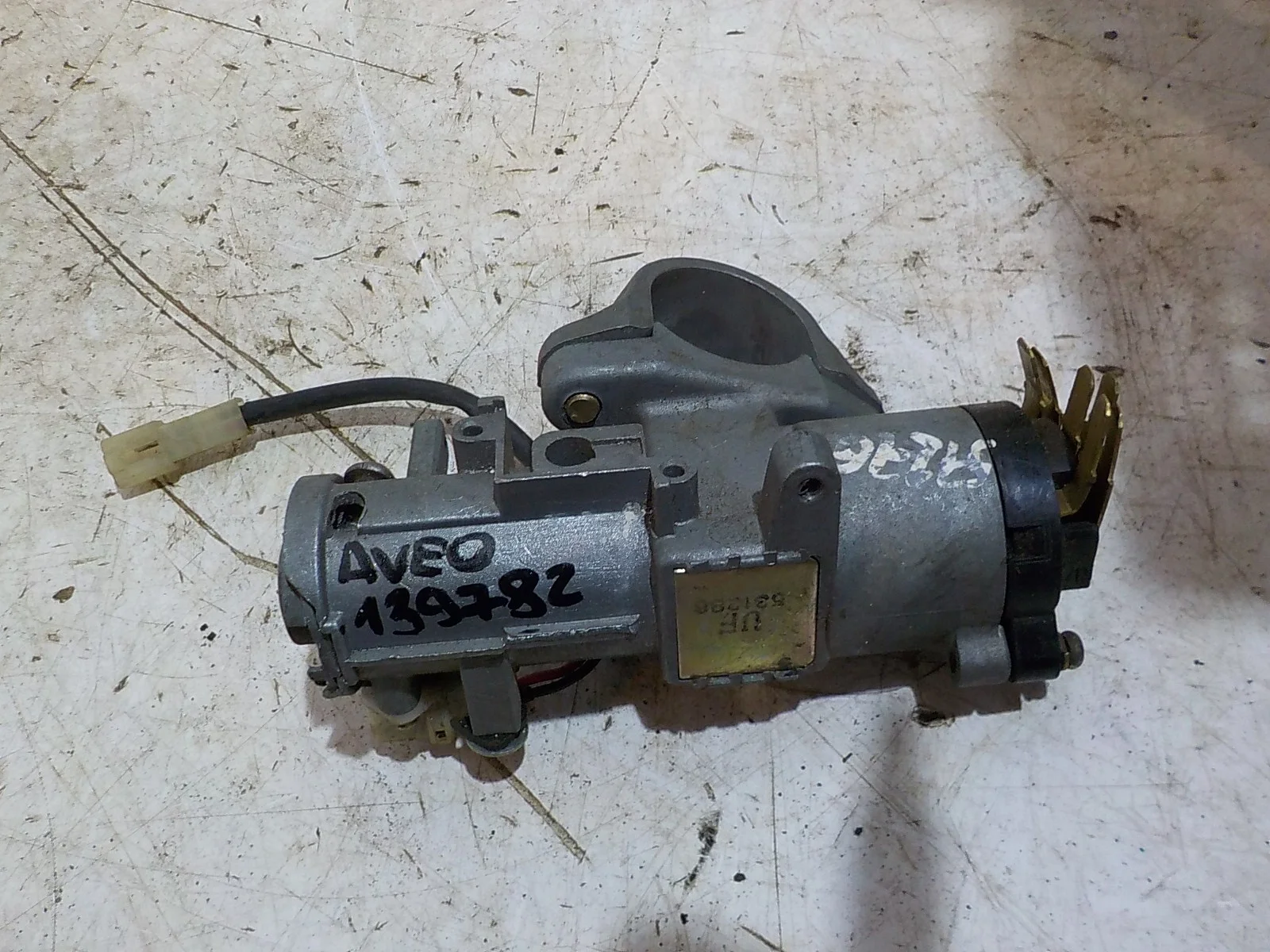 Замок зажигания Chevrolet Aveo I (2003—2008)