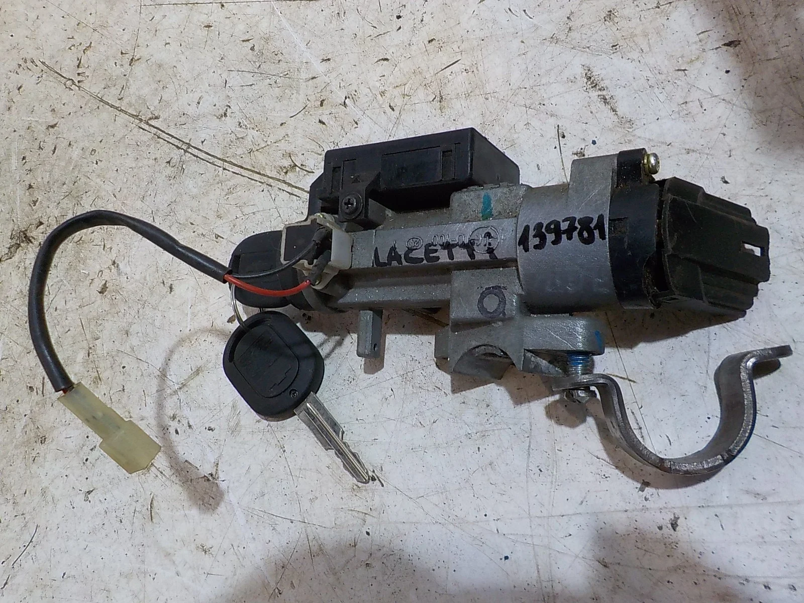 Замок зажигания Chevrolet Aveo I (2003—2008)