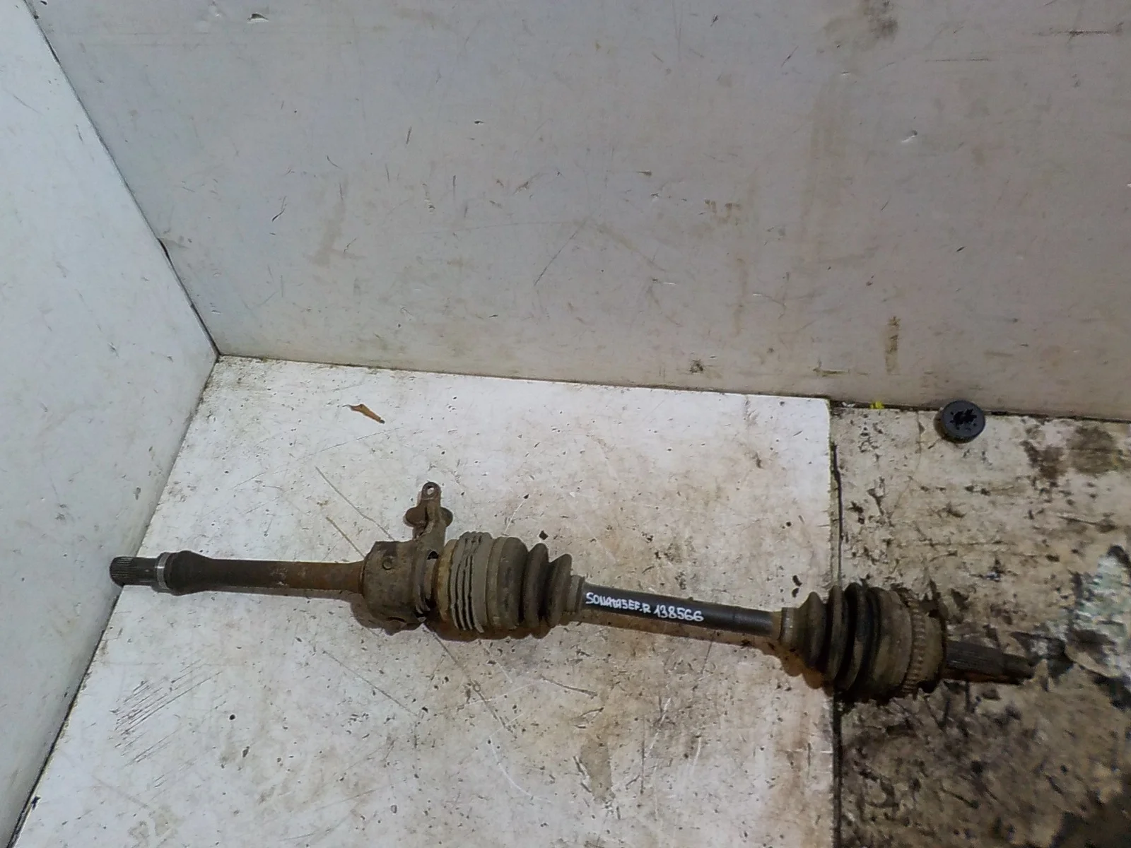 Привод Hyundai Sonata IV рестайлинг (2001—2012)  Право