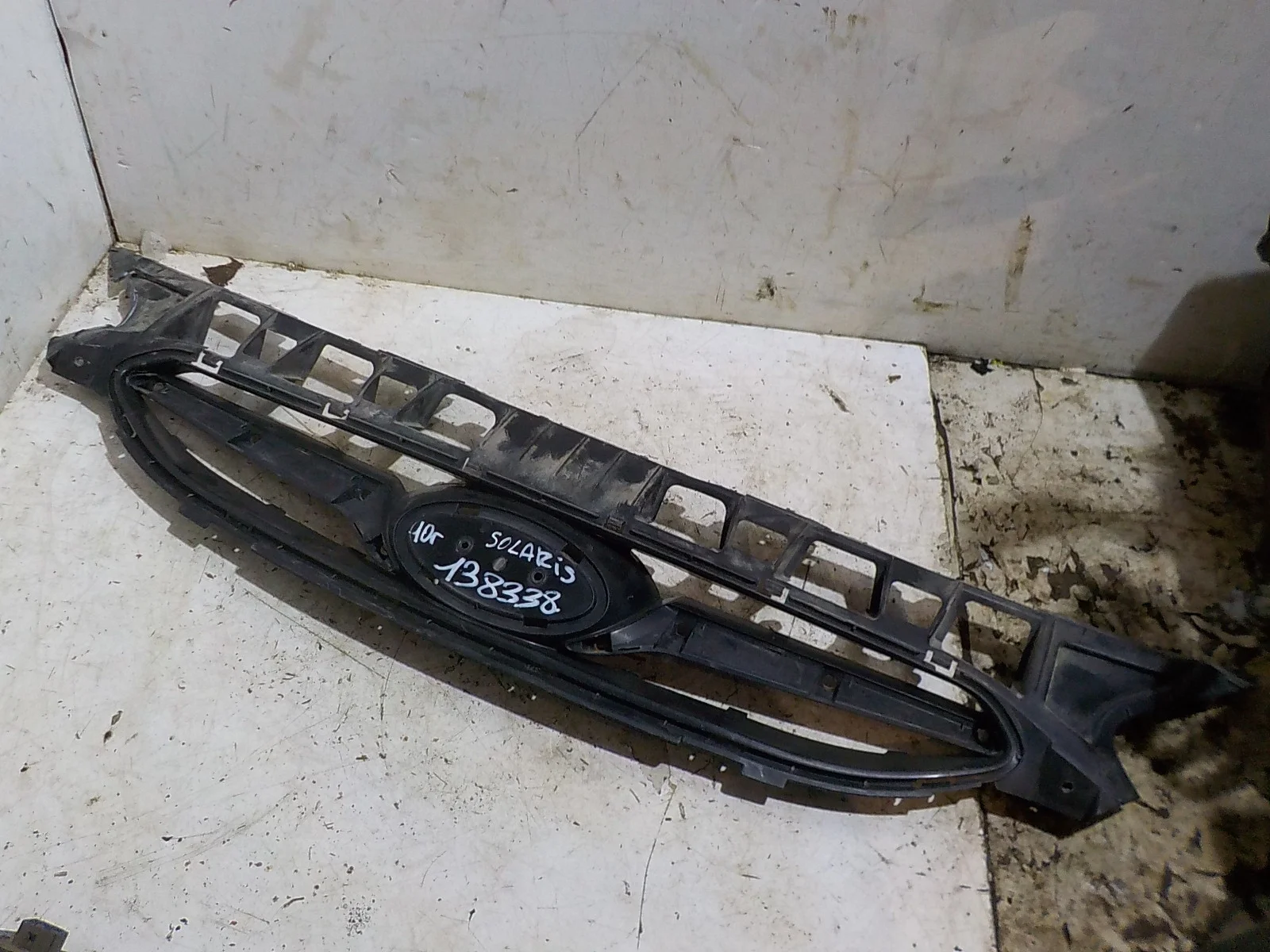 Решетка радиатора Hyundai Solaris I (2010—2014)