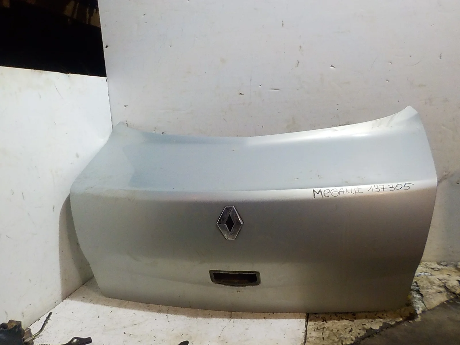 Крышка багажника Renault Megane II (2002—2006)