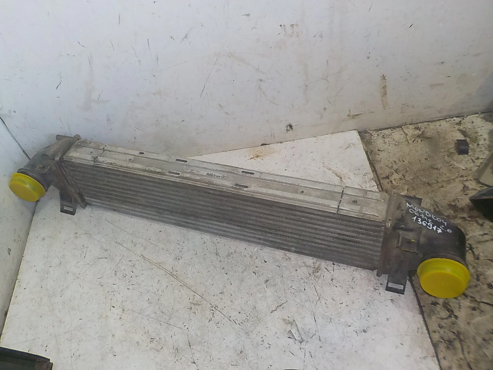 радиатор интеркулера Ford S-MAX I (2006—2010)