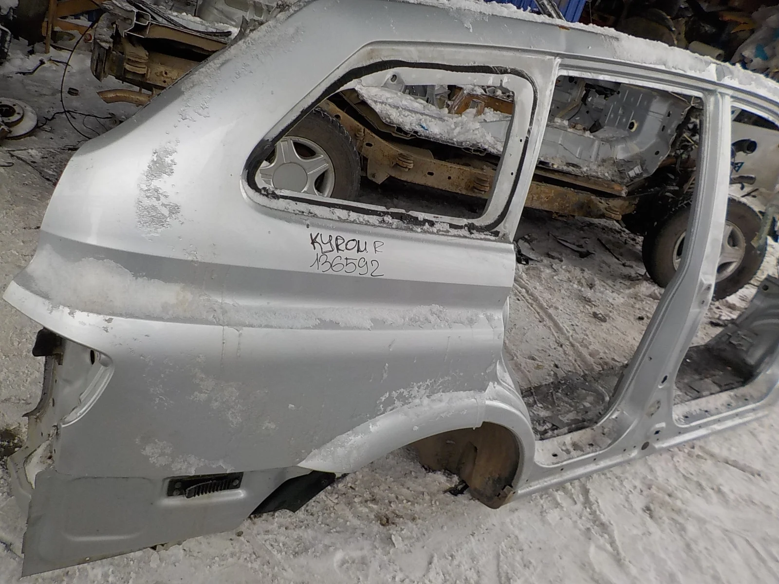 боковина кузова SsangYong Kyron I (2005—2007)  Право